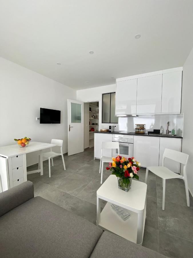 Apartment Chez Les Artistes De Menilmontant