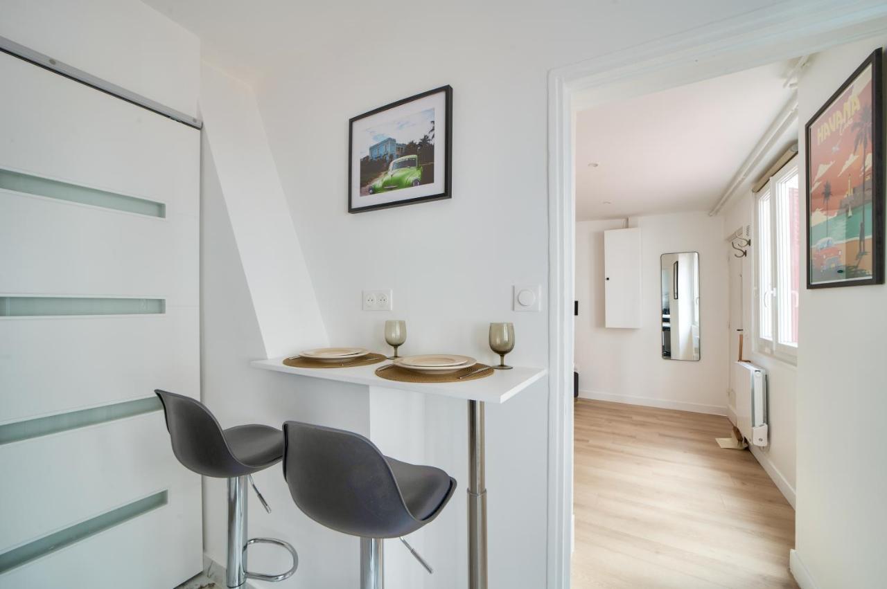 Superbe Studio Refait à Neuf