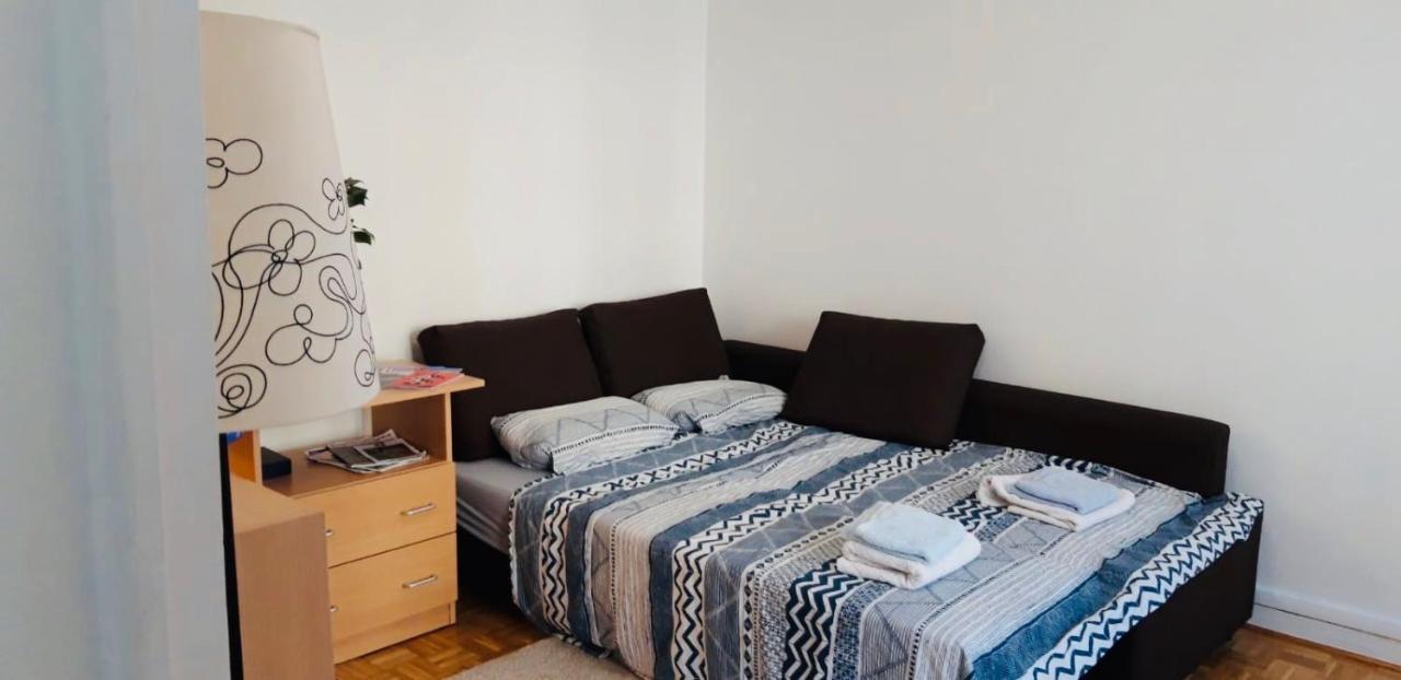 Charming Very Close To The City Center Paris