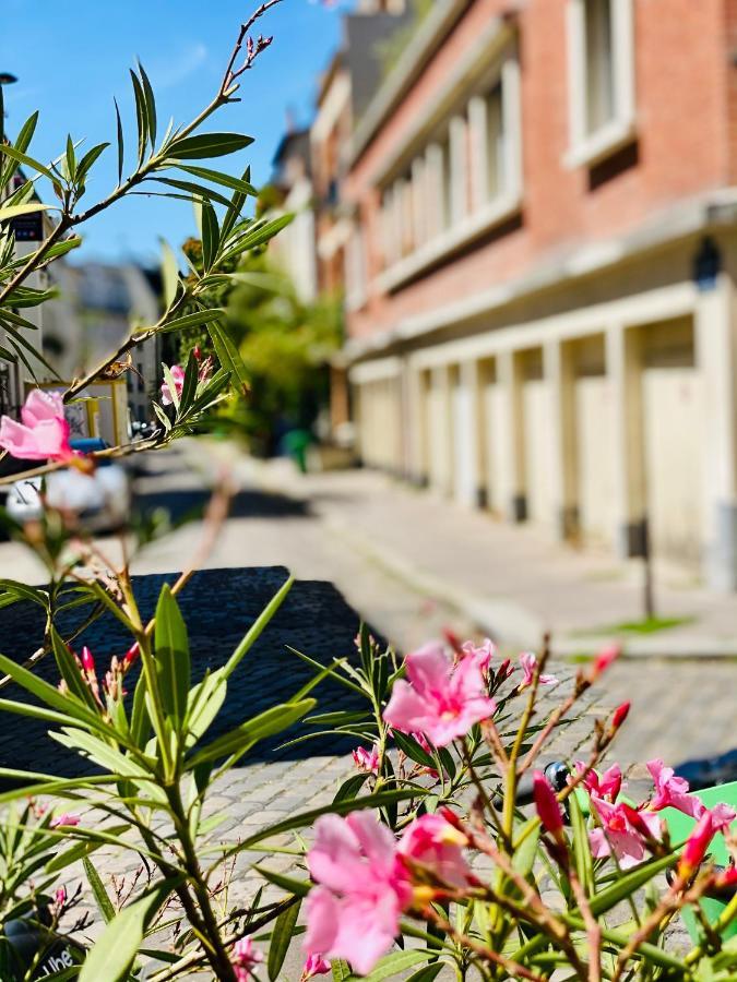 Homestay Parc Buttes Chaumont - Studio Mezzanine *