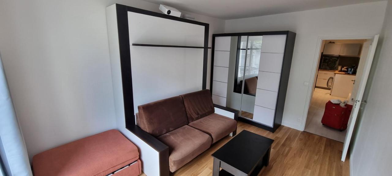 Auriol Paris
