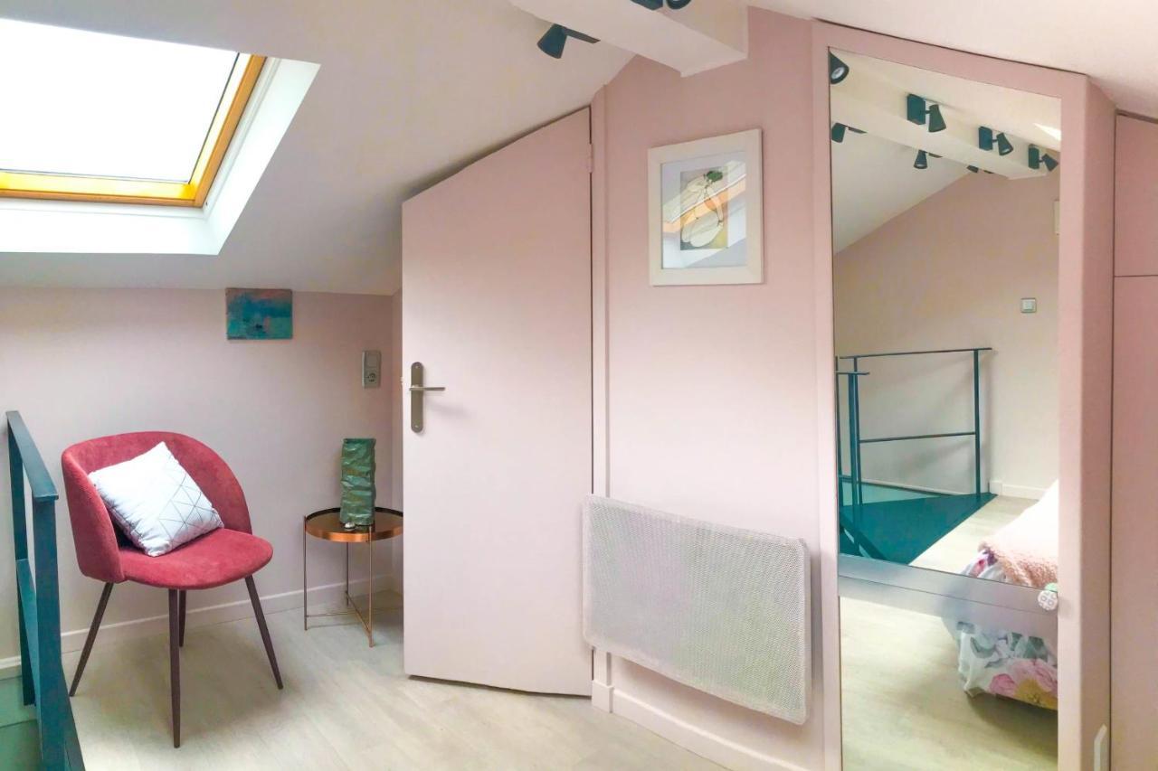 Hébergement de vacances Charming Townhouse With Garden In The Of *