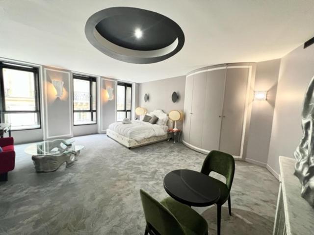 The Place To Be In Saint Germain Des Pres - Montana 2 Aparthotel Paris