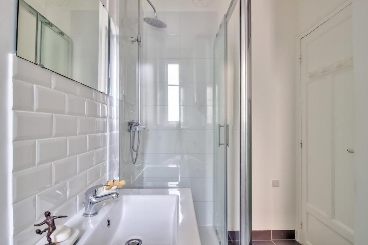 Apartment Charming In *