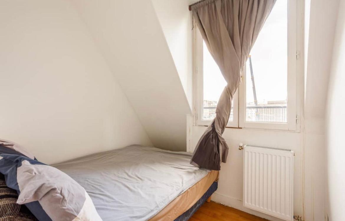 Beautiful With A View Of Eiffel Tower In Center Apartment *