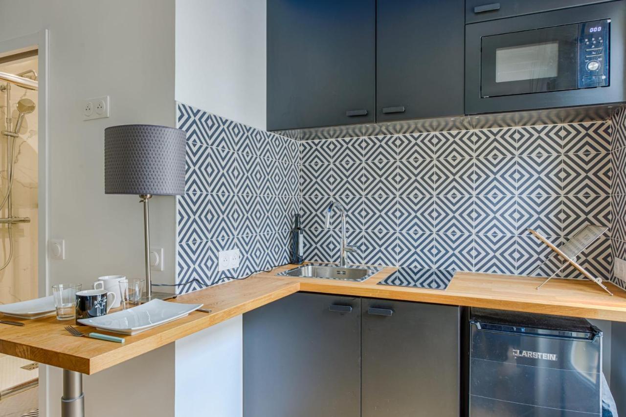 Apartment Modern Close To The Champs Elysees - - Welkeys *