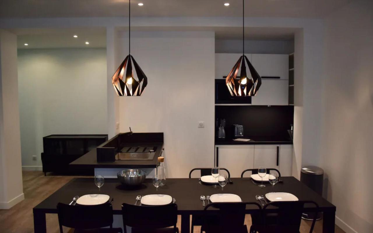 Elegant Dans Le Quartier Concorde A Apartment *