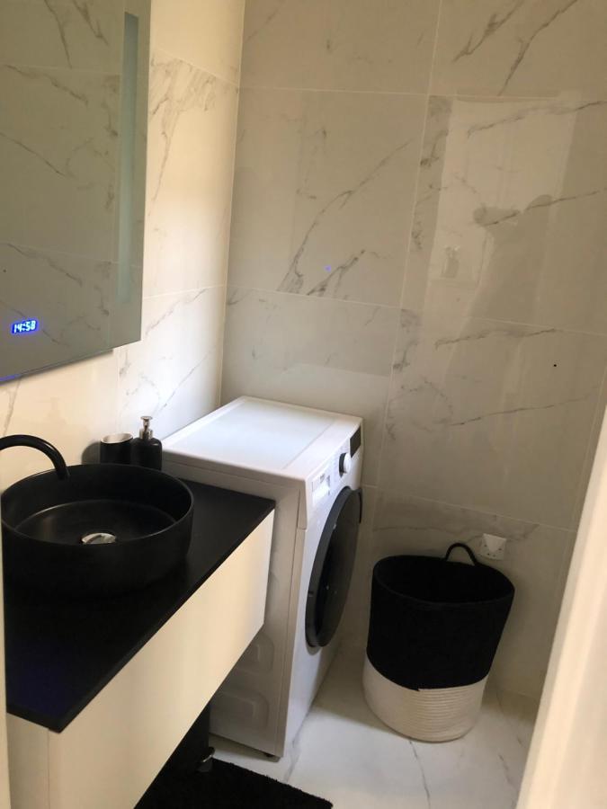 Splendide Appartement, Chic, Elegant Et Calme. Appartement