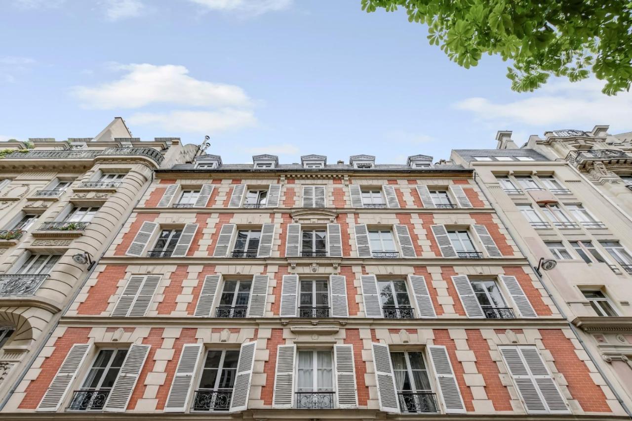 Parc Monceau Daru