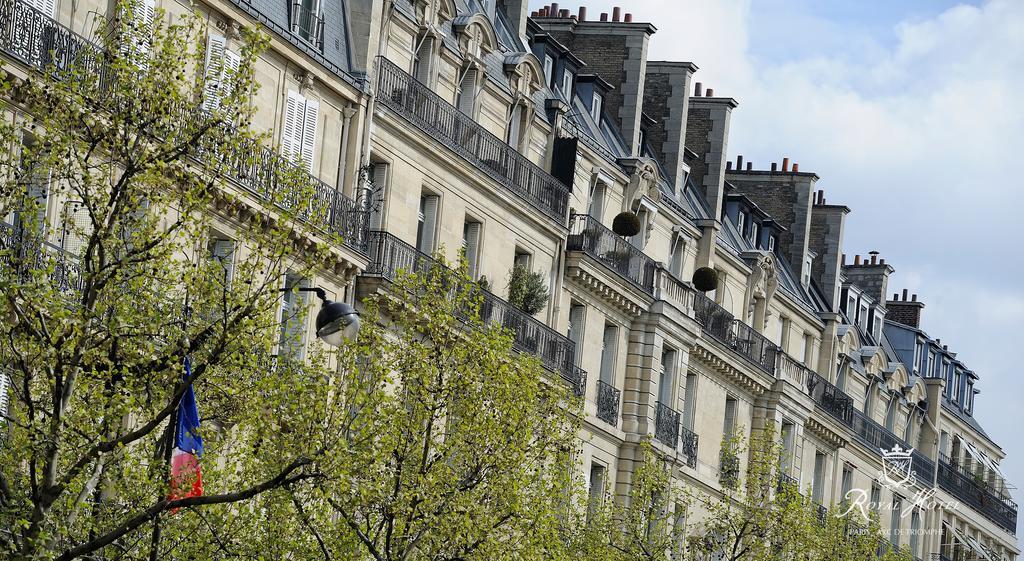 Hotel Royal Champs Elysees Paris