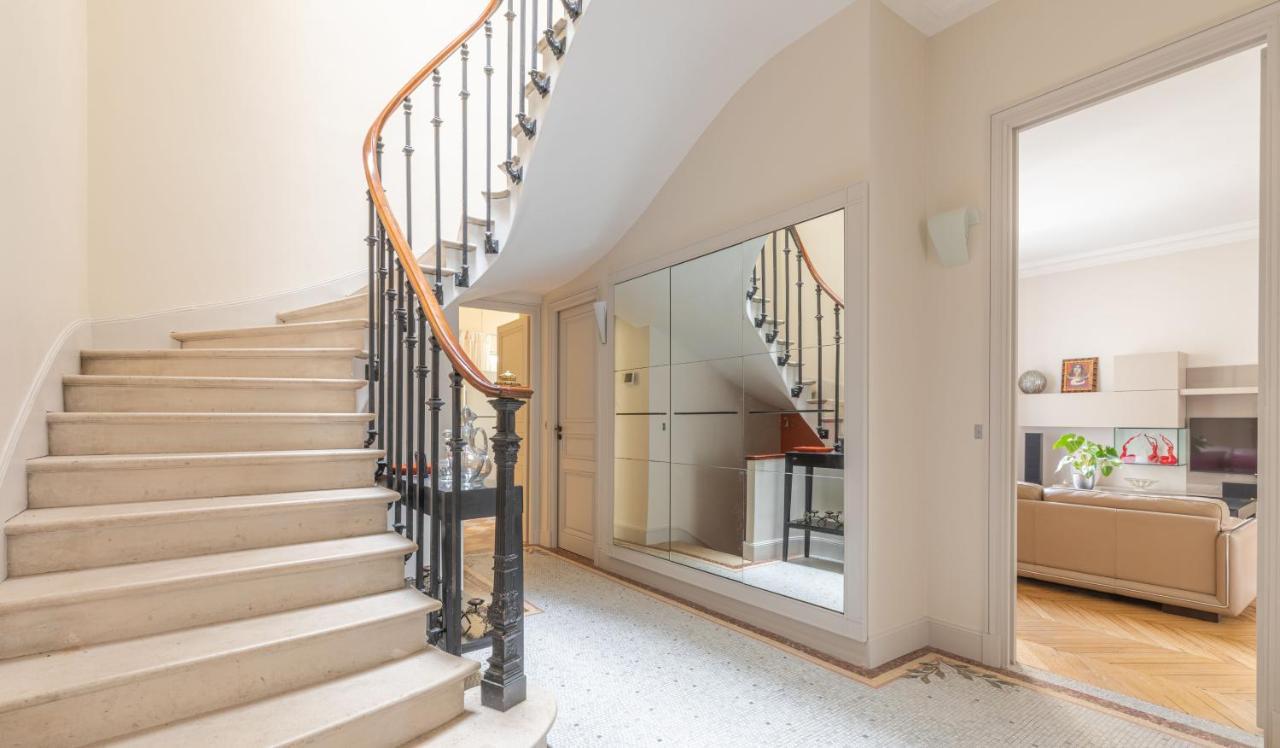 La D'auteuil, 16, Renovee Homestay *
