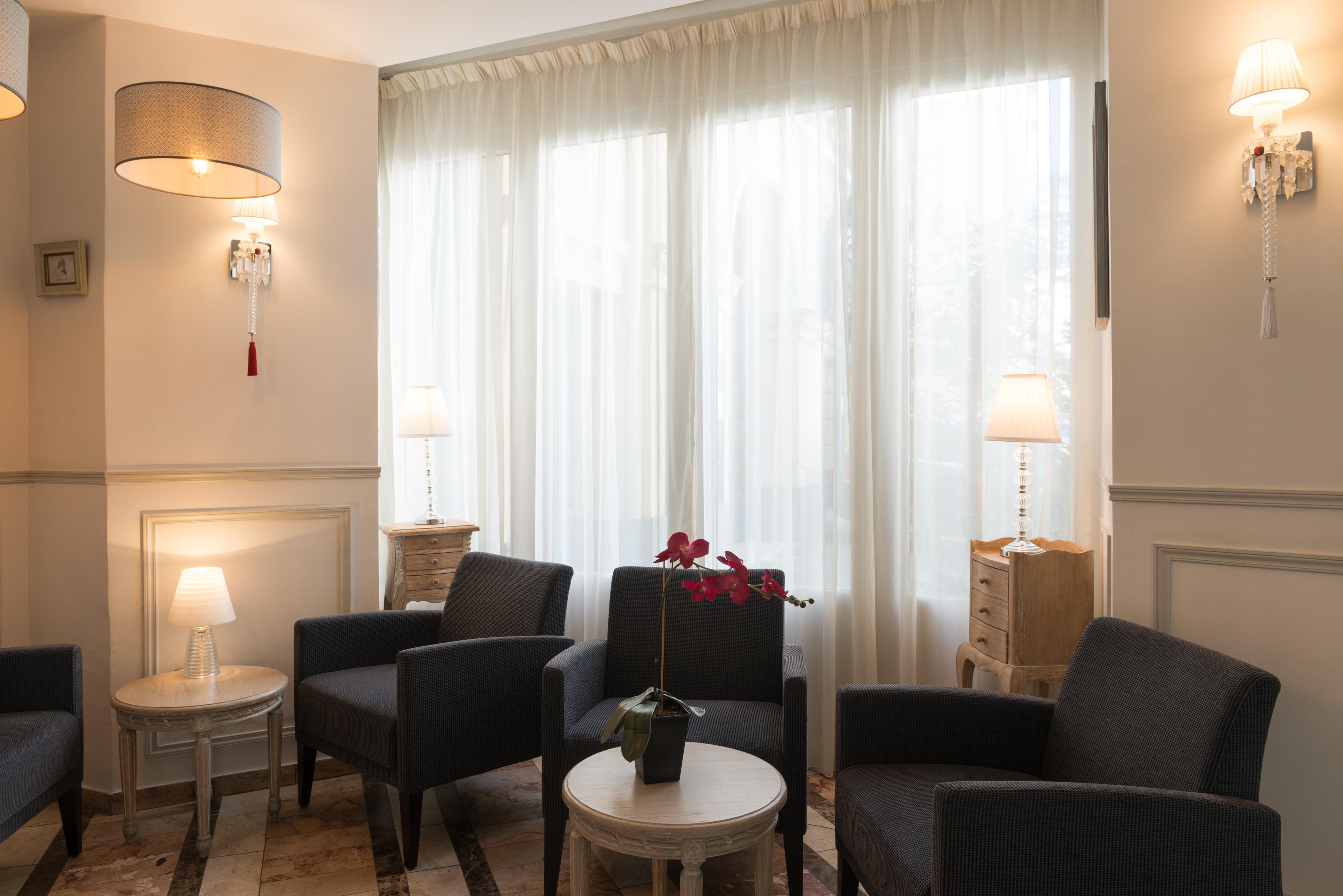 Hotel Aston