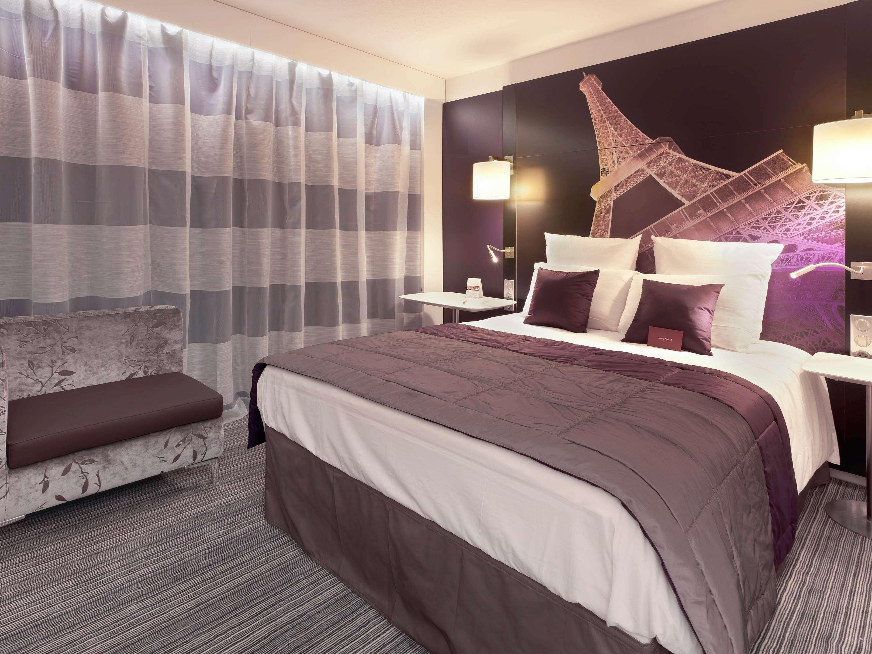 Hotel Mercure Centre Tour Eiffel 4*