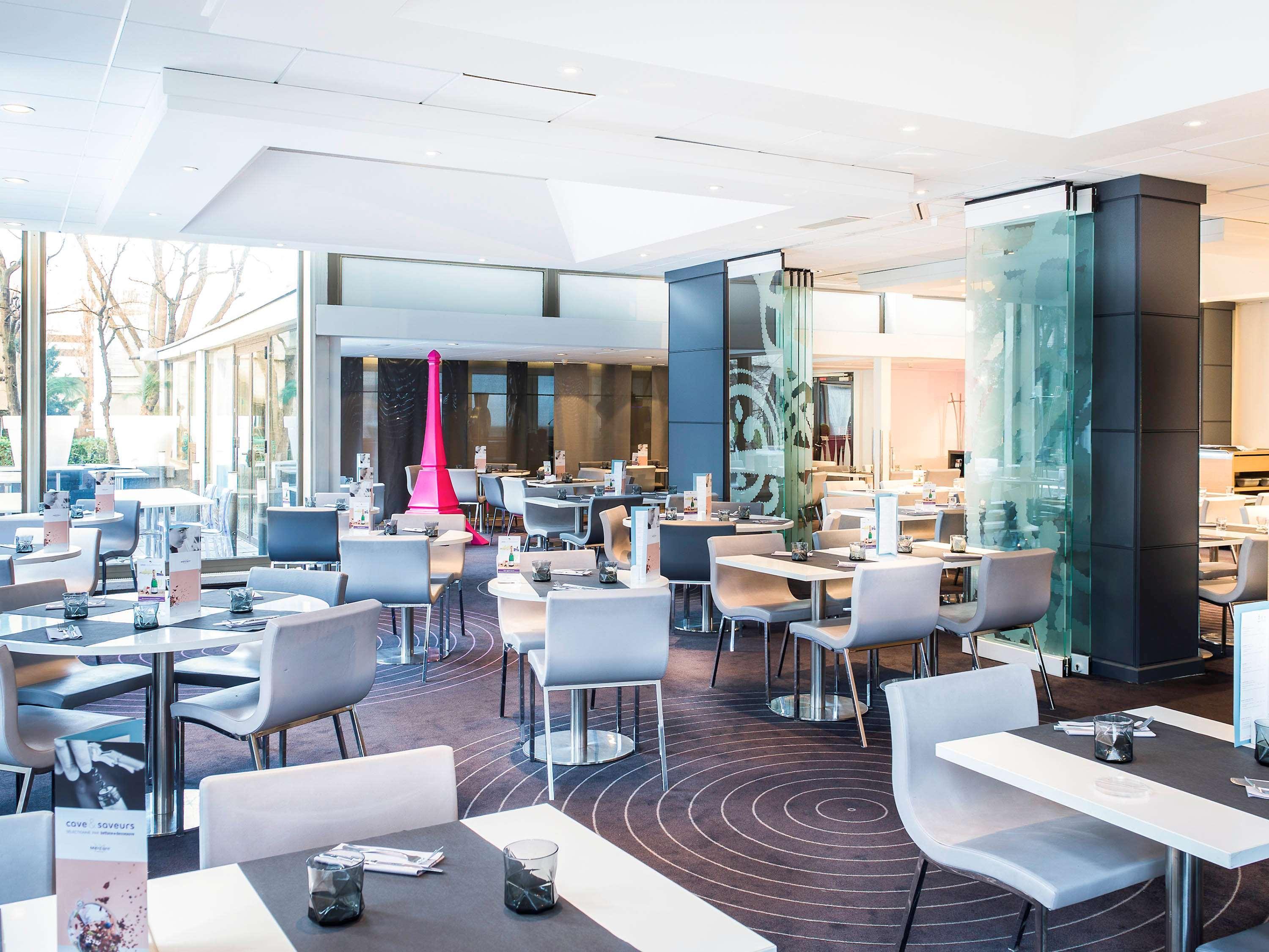 Mercure Centre Tour Eiffel Hotel