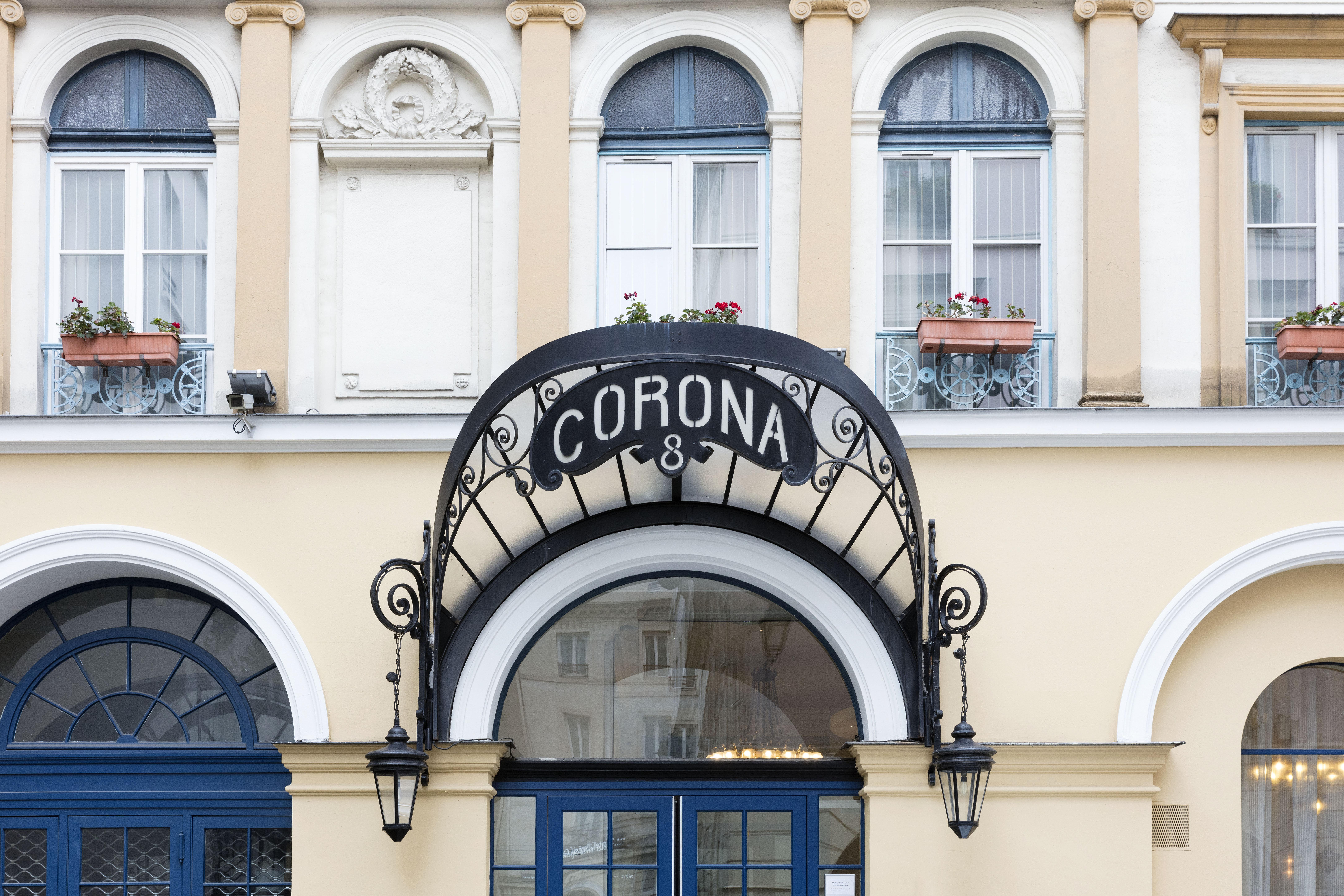 Prelude Opera Hotel