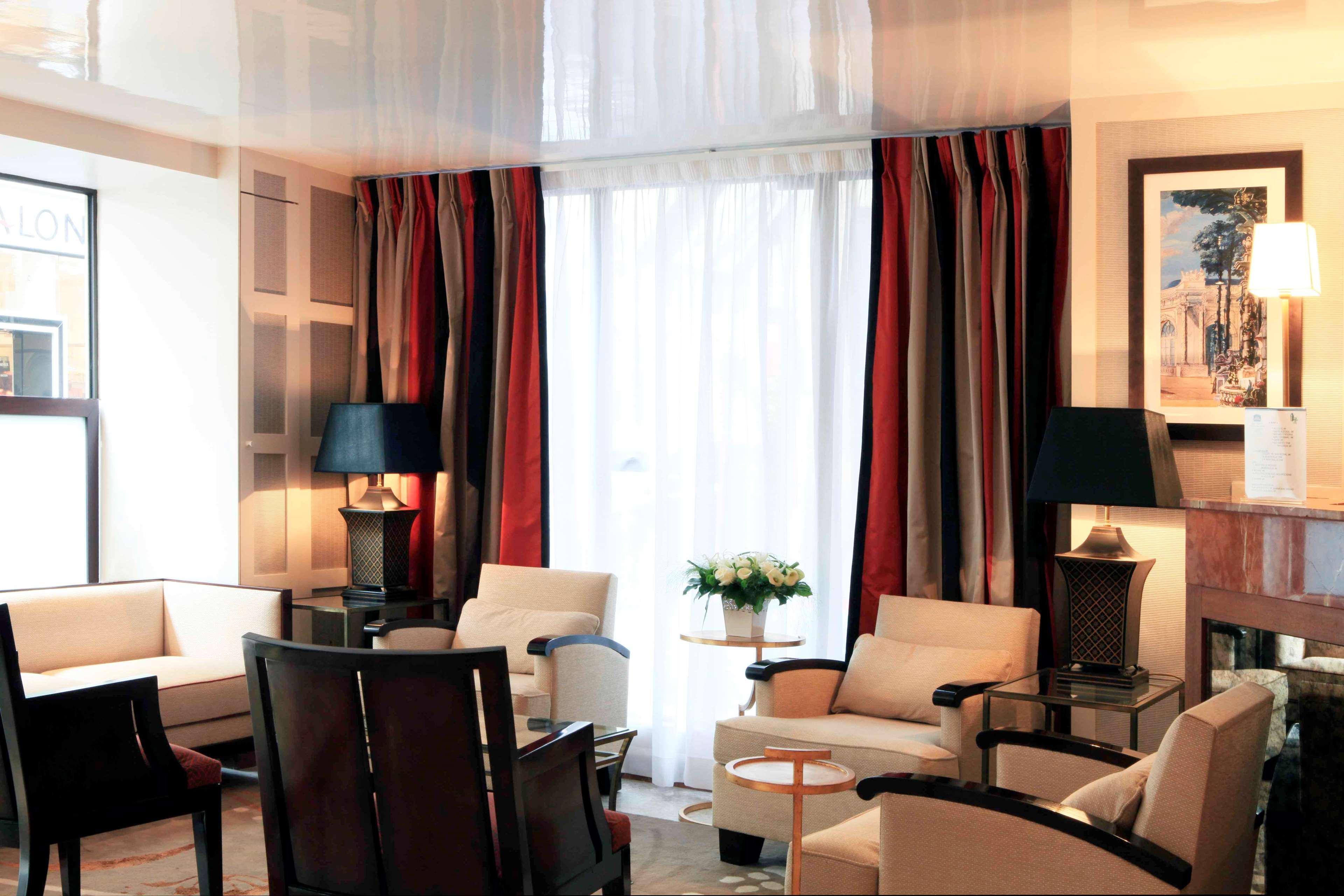 Folkestone Opera Hotel 3*