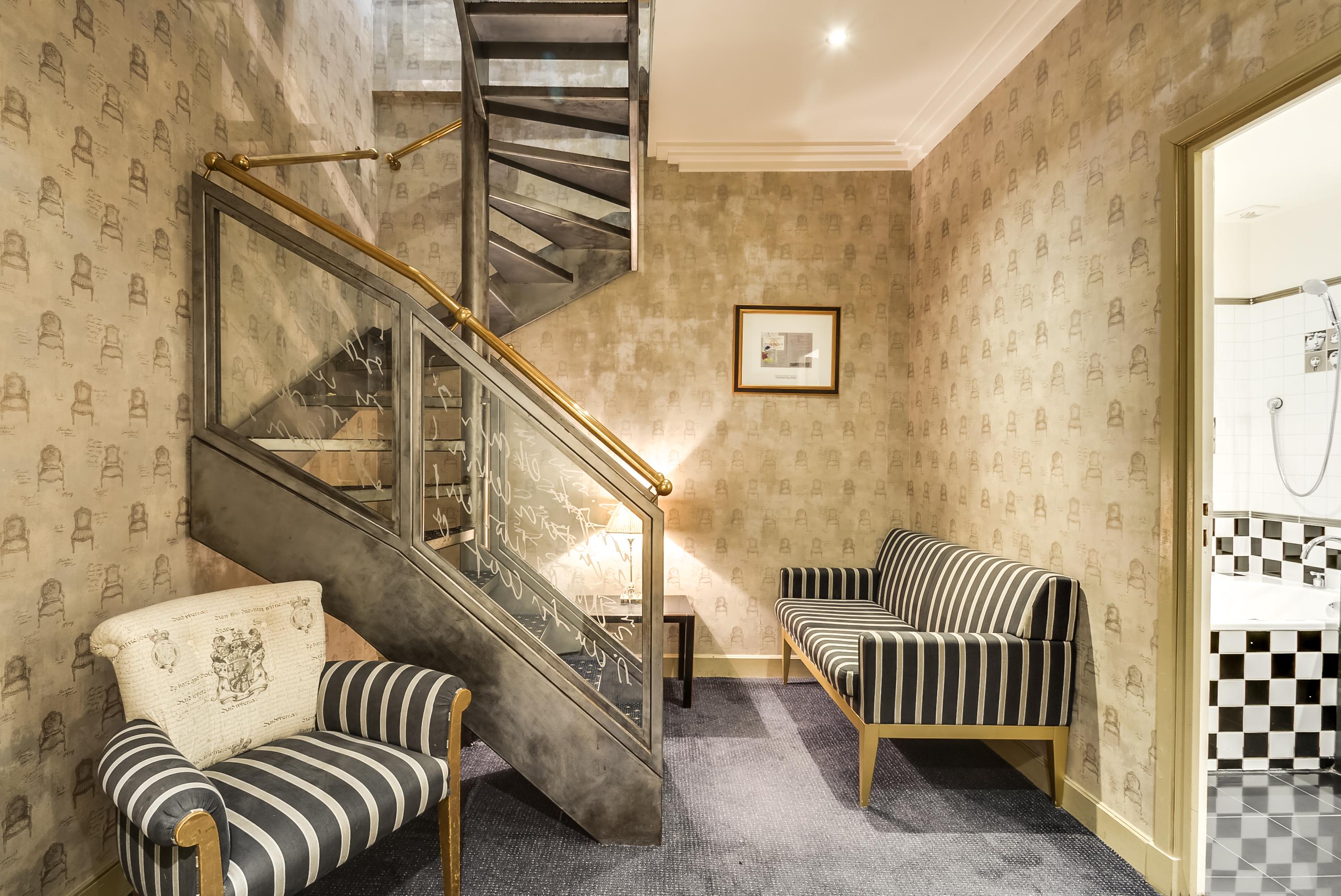 Lutece Port Royal Hotel Paris