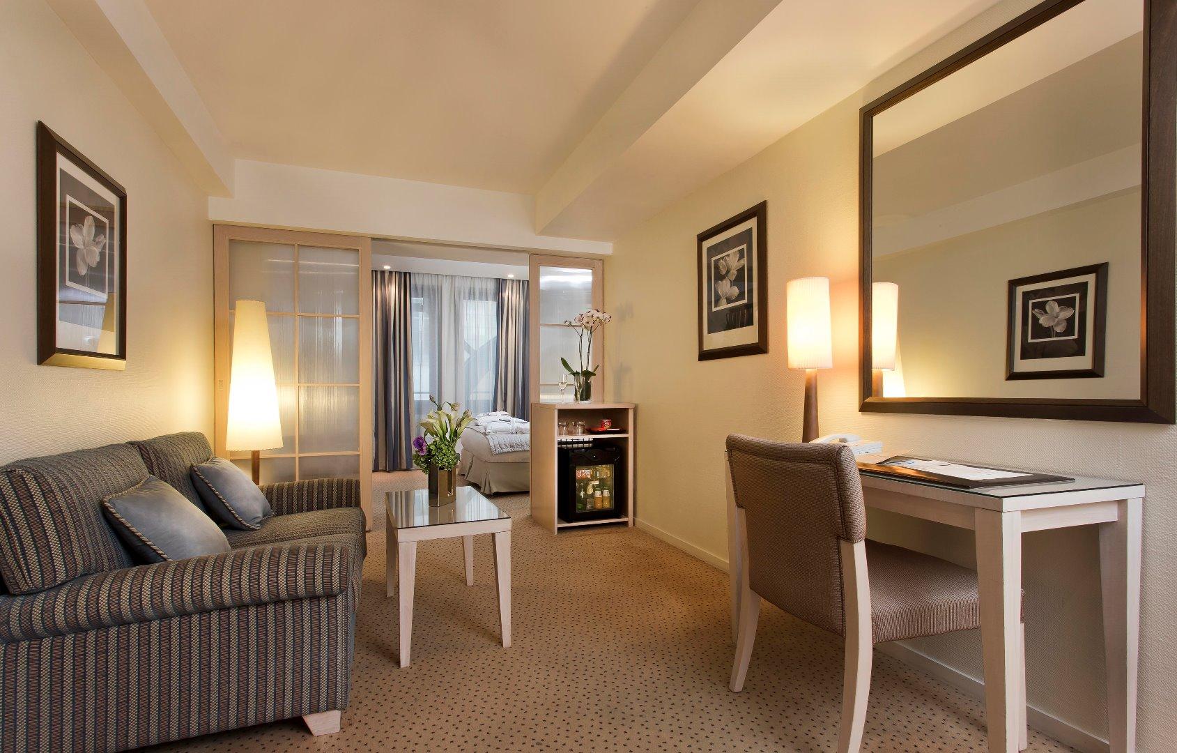 Hotel Le Pera Paris