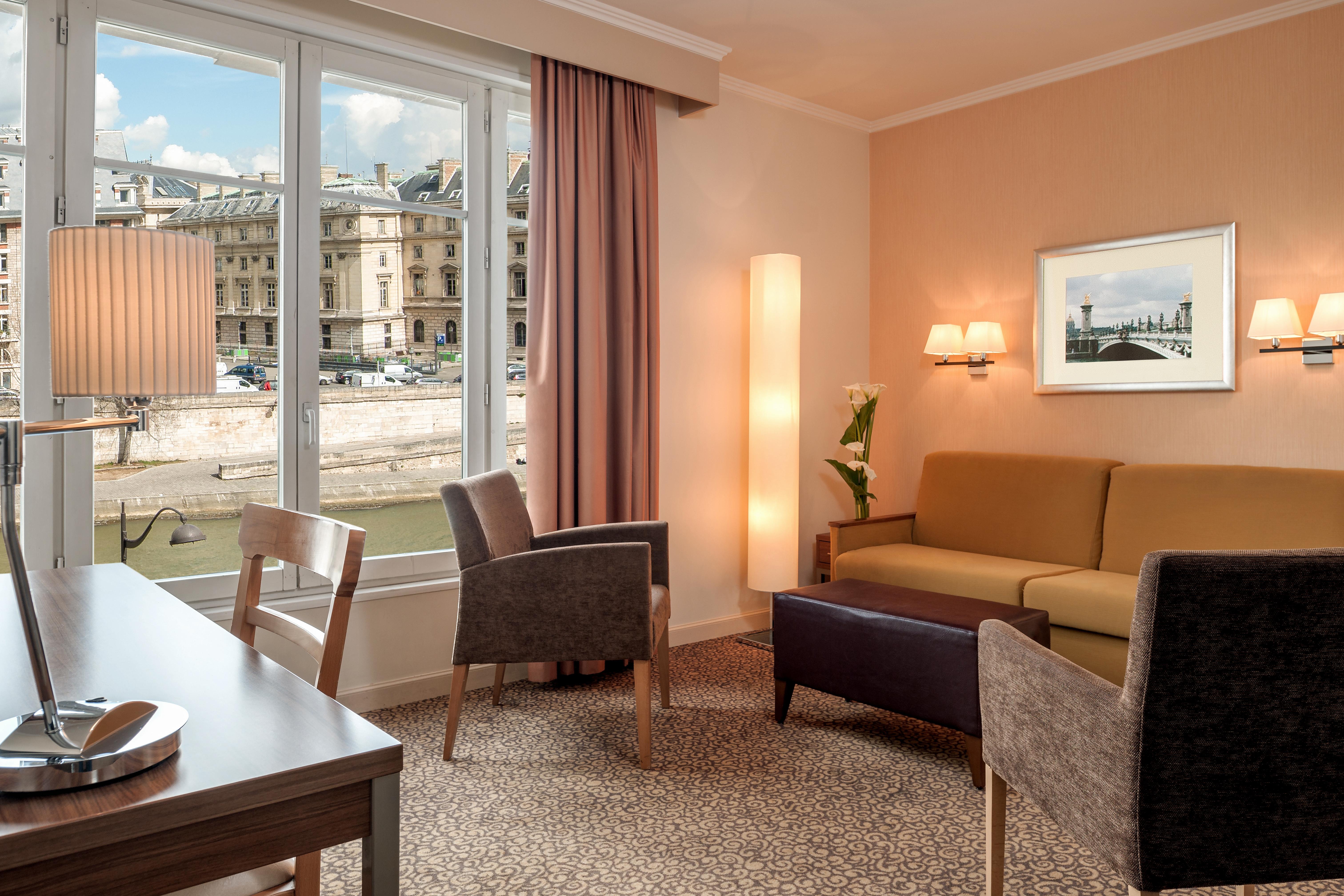 Appart hôtel Citadines Saint-germain-des-prés 4*