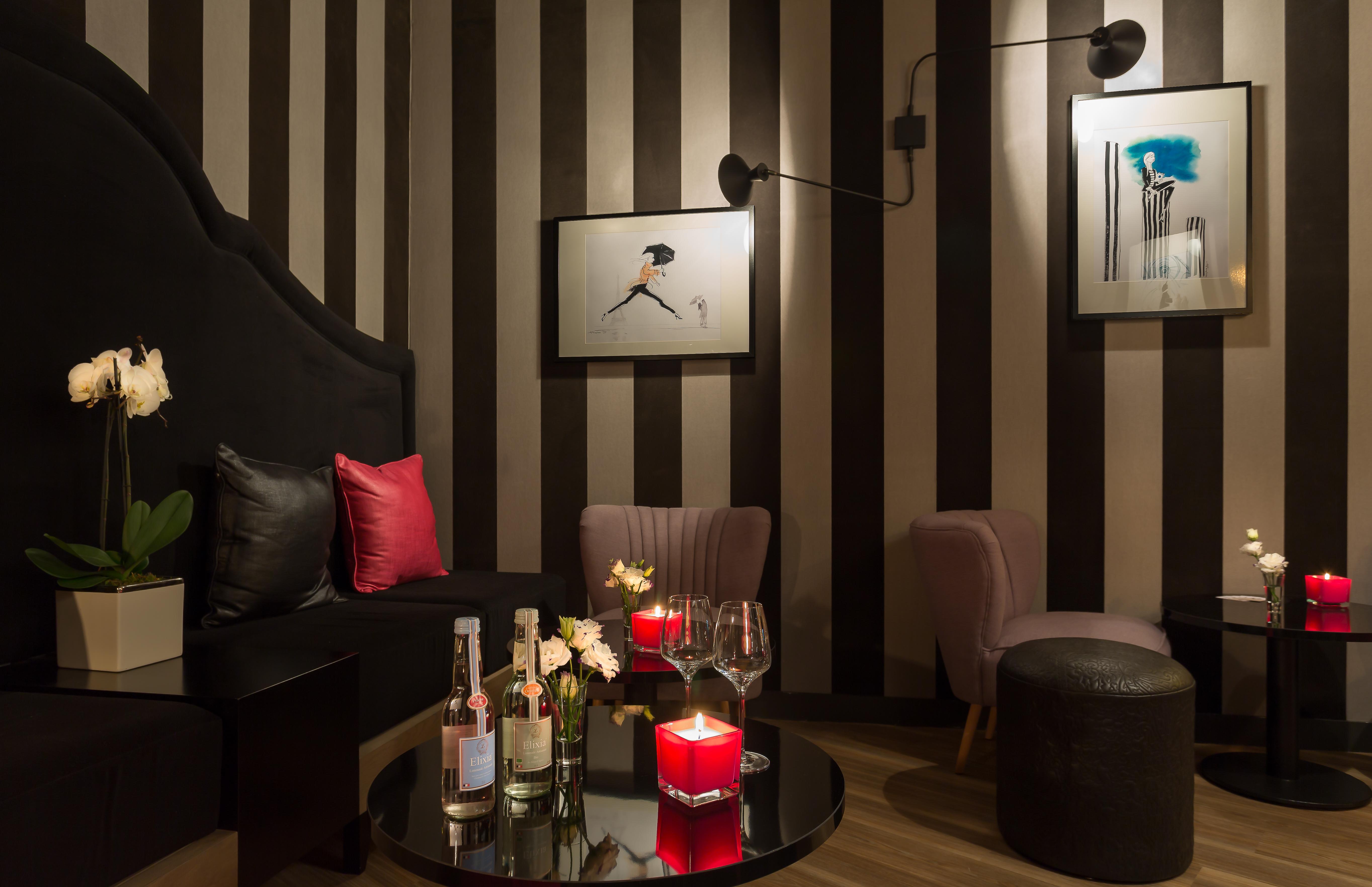 Hotel La Parizienne 3*