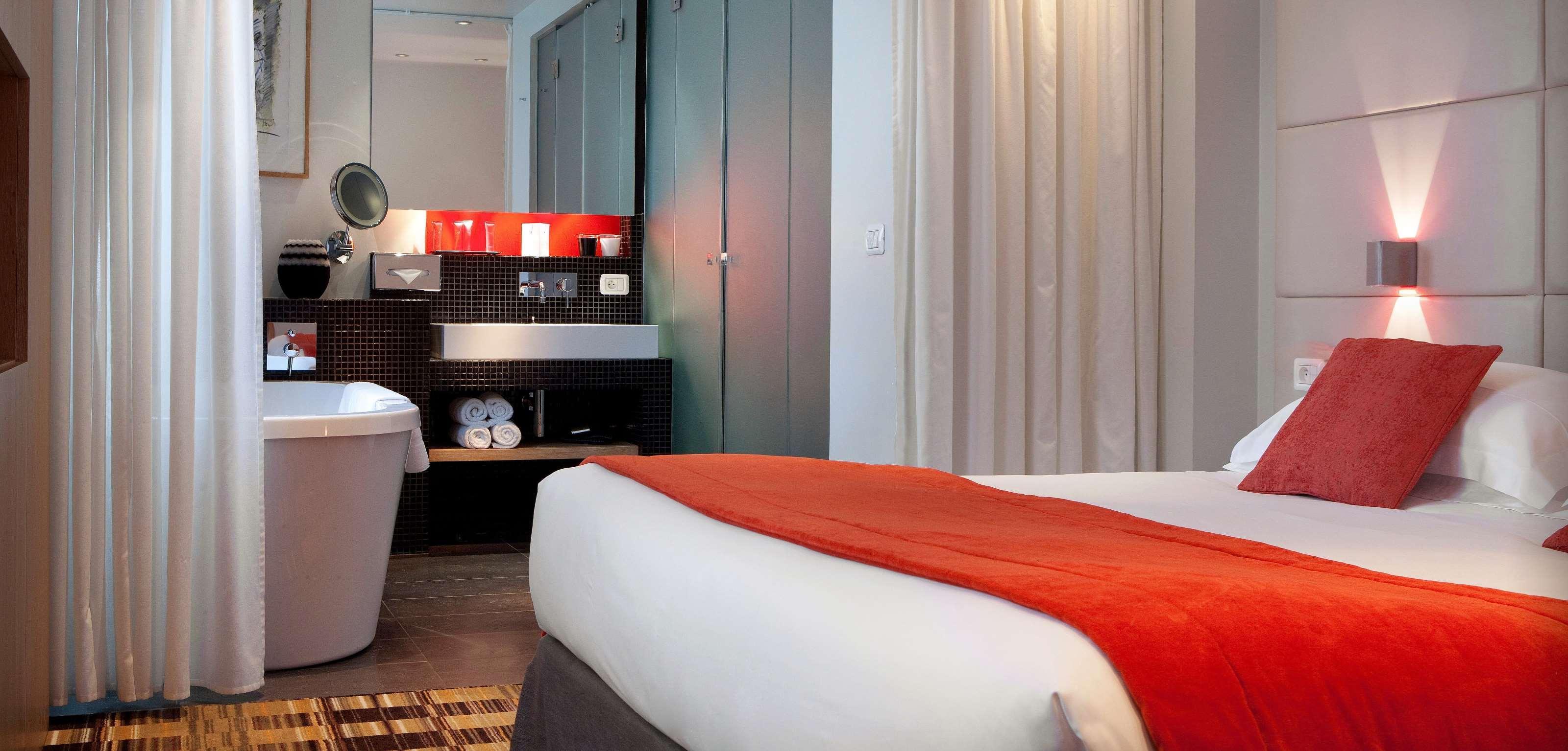 Golden Tulip Opera De Noailles 4* Paris