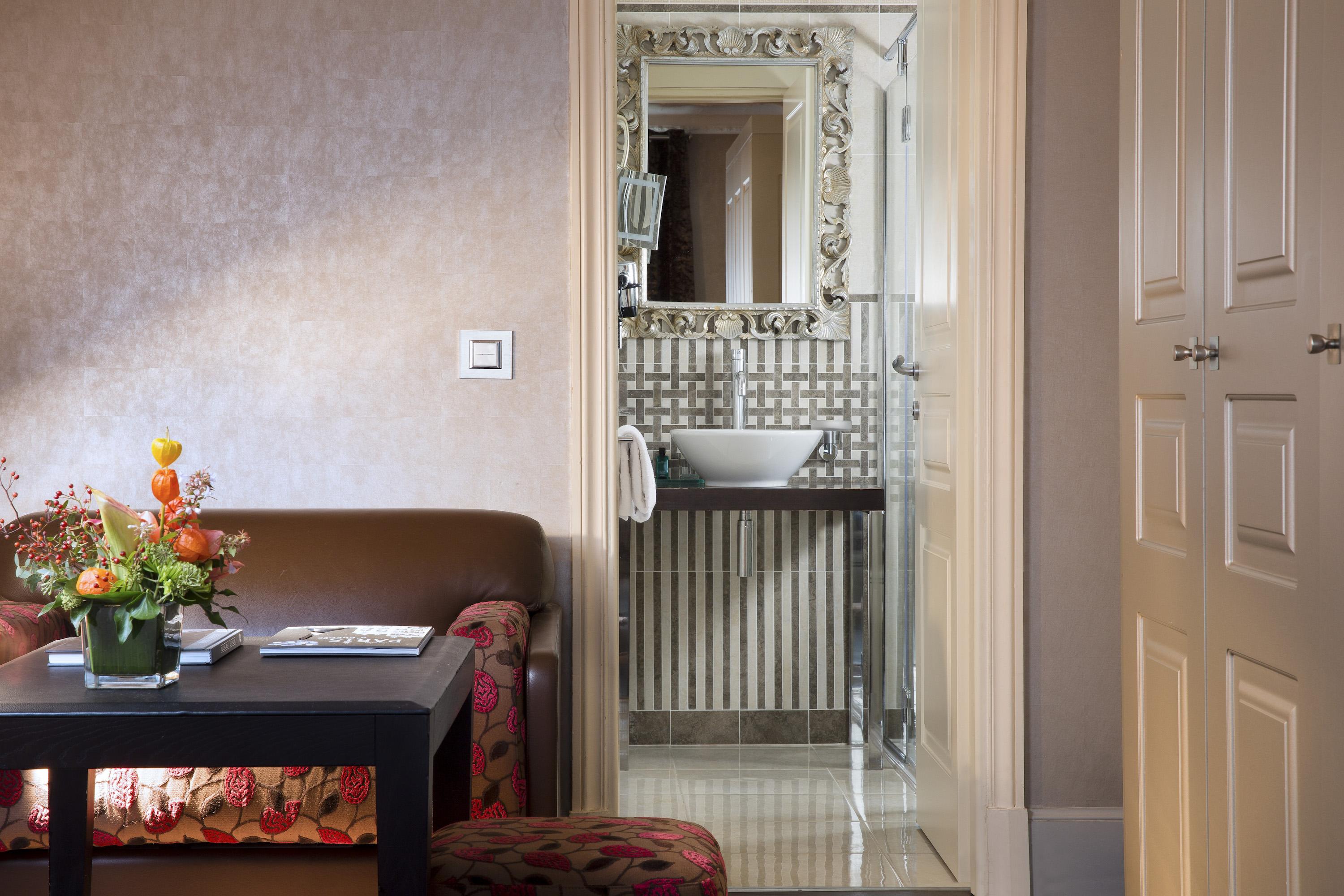 Hotel Ares Eiffel 4*
