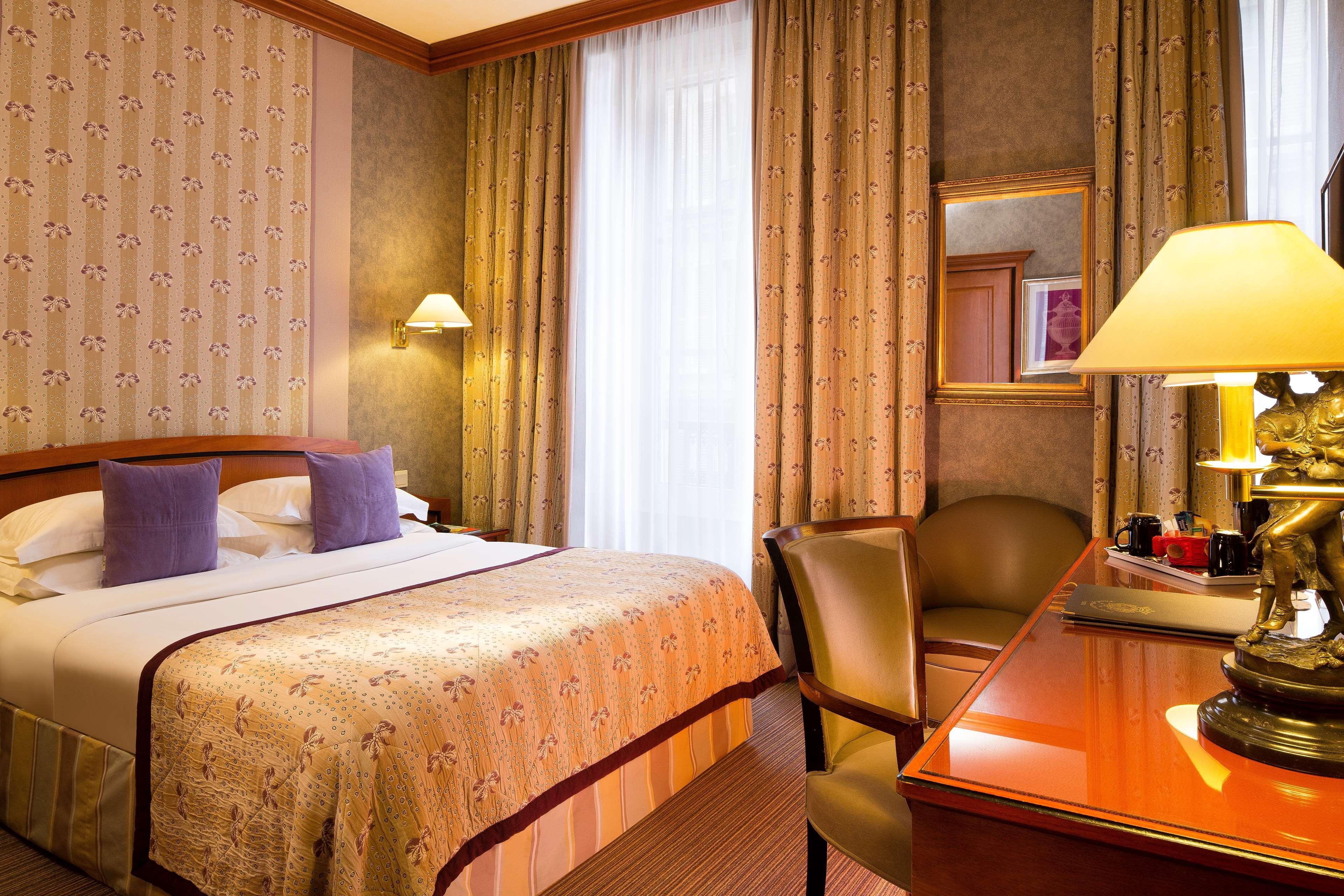 Horset Opera, Western Premier Collection Hotel