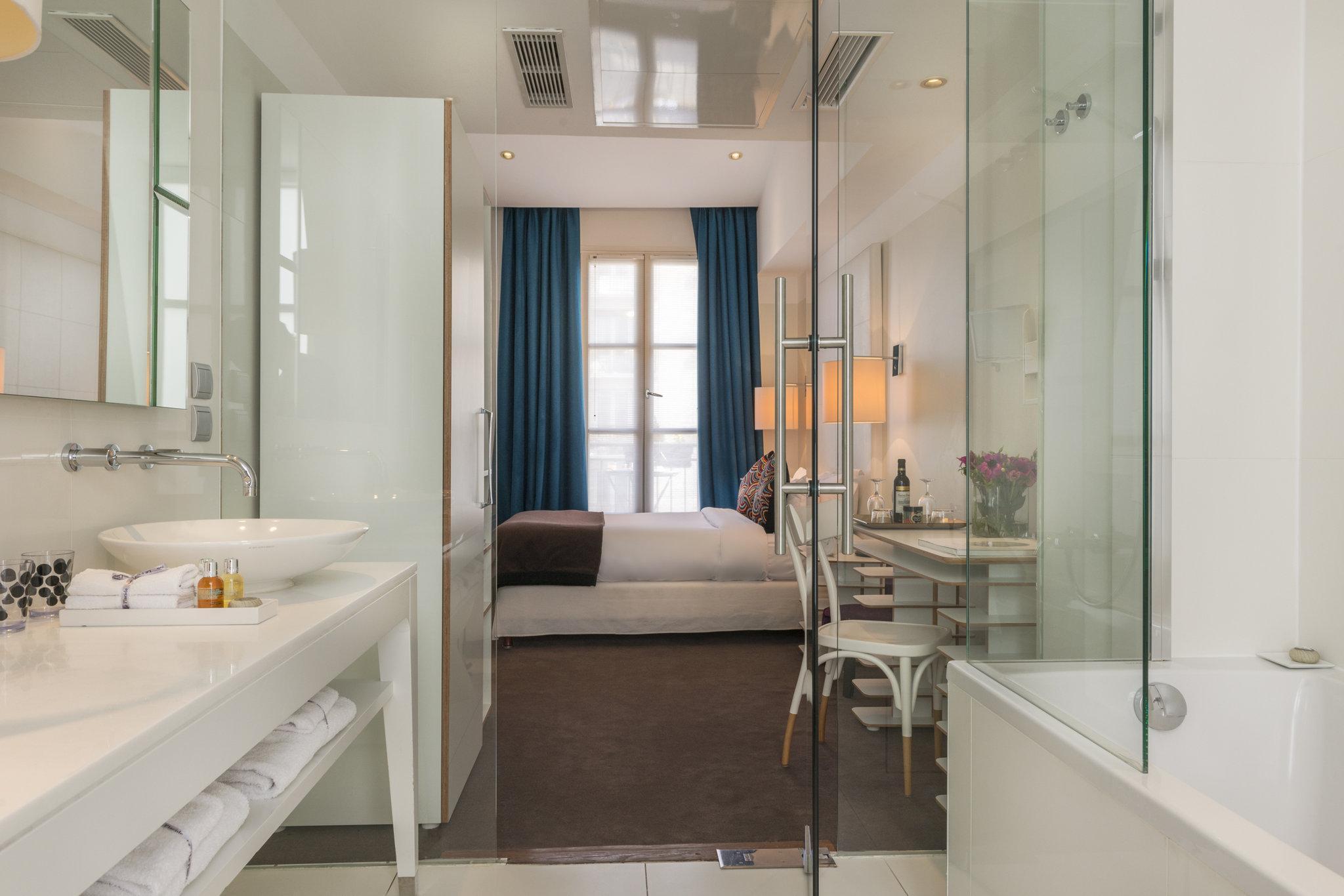 Hotel Le Placide Saint-germain Des Pres Paris