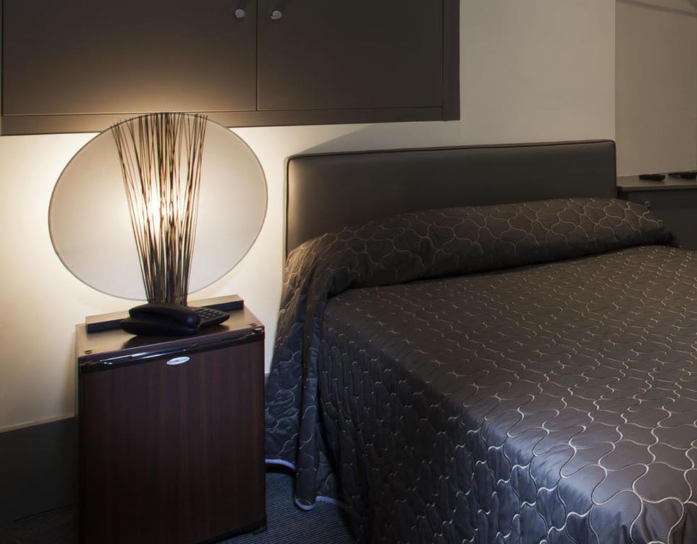 Makom Pereire 3* Paris