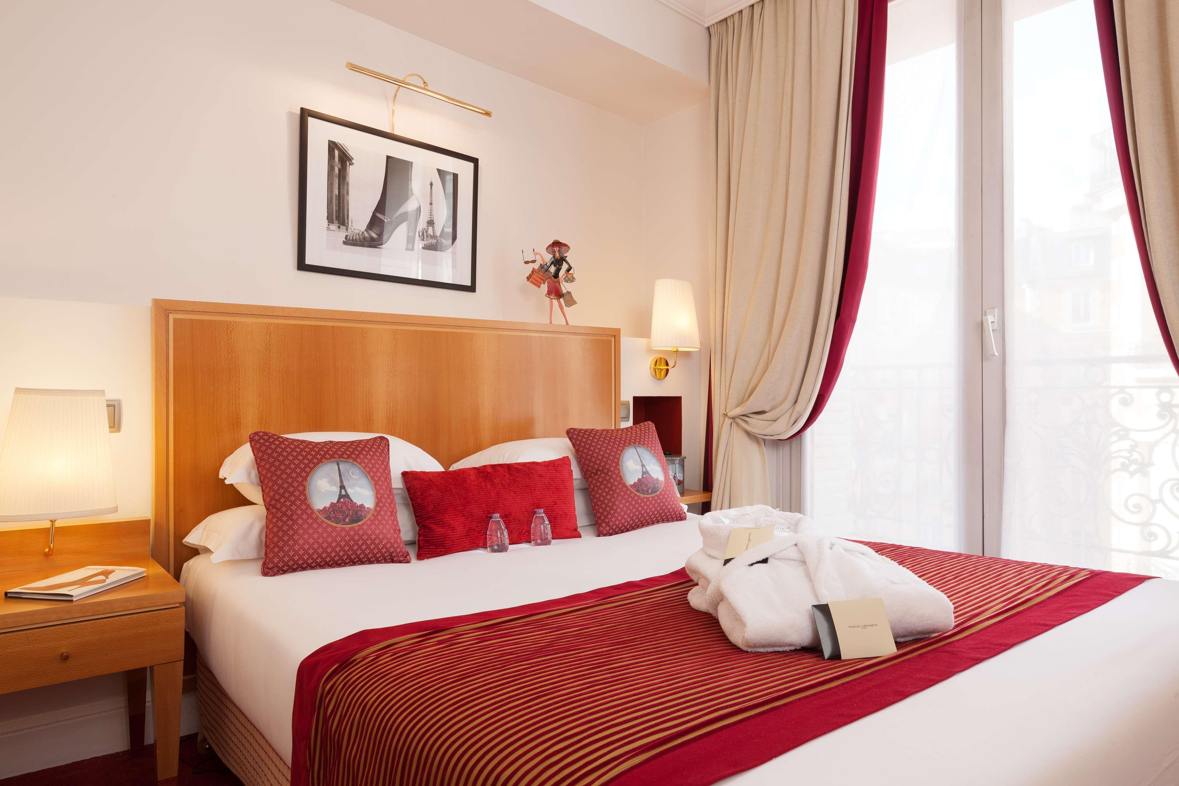 Waldorf Trocadero Tour Eiffel Hotel 4*