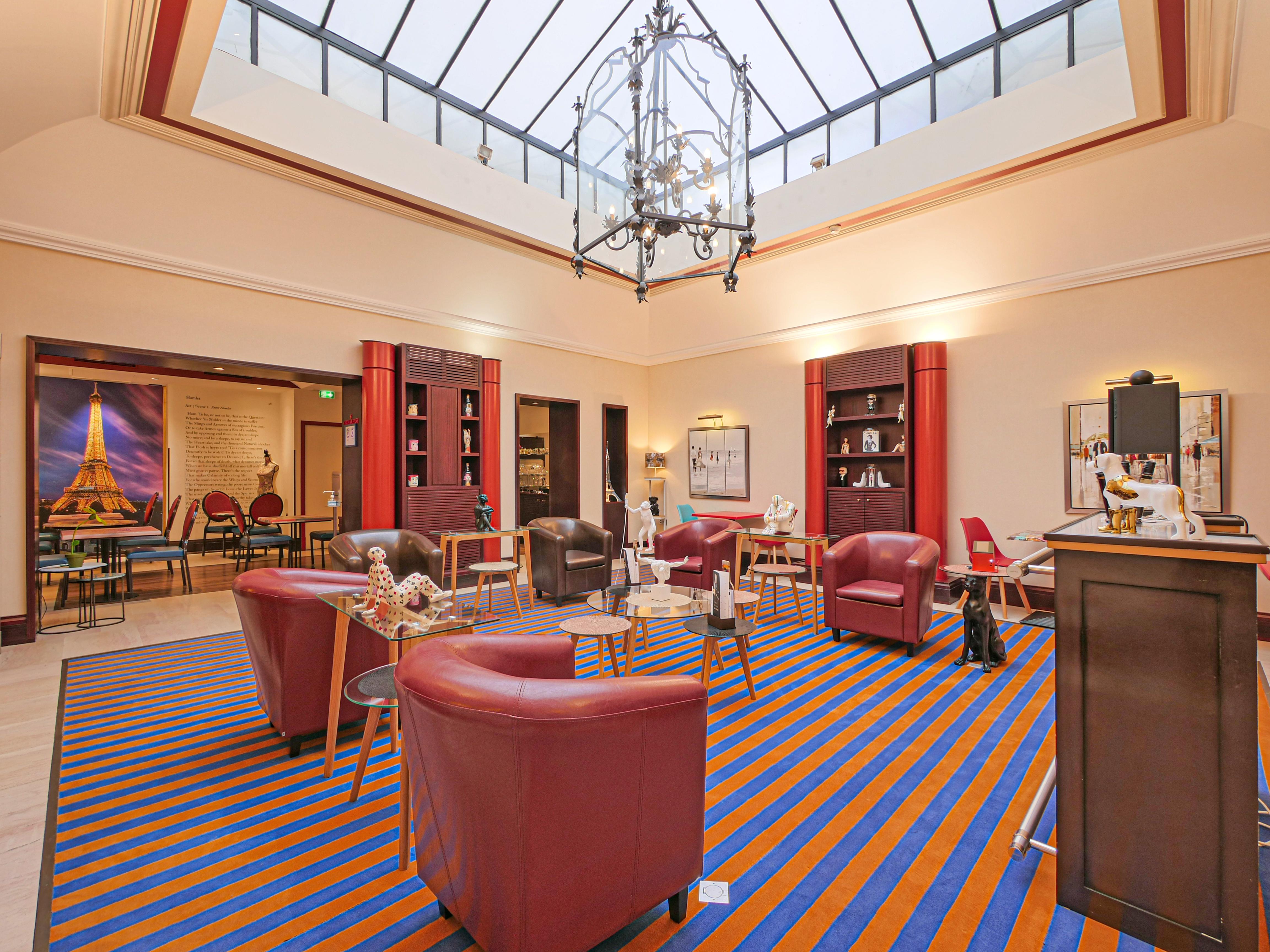 Hotel Waldorf Trocadero Tour Eiffel 4*