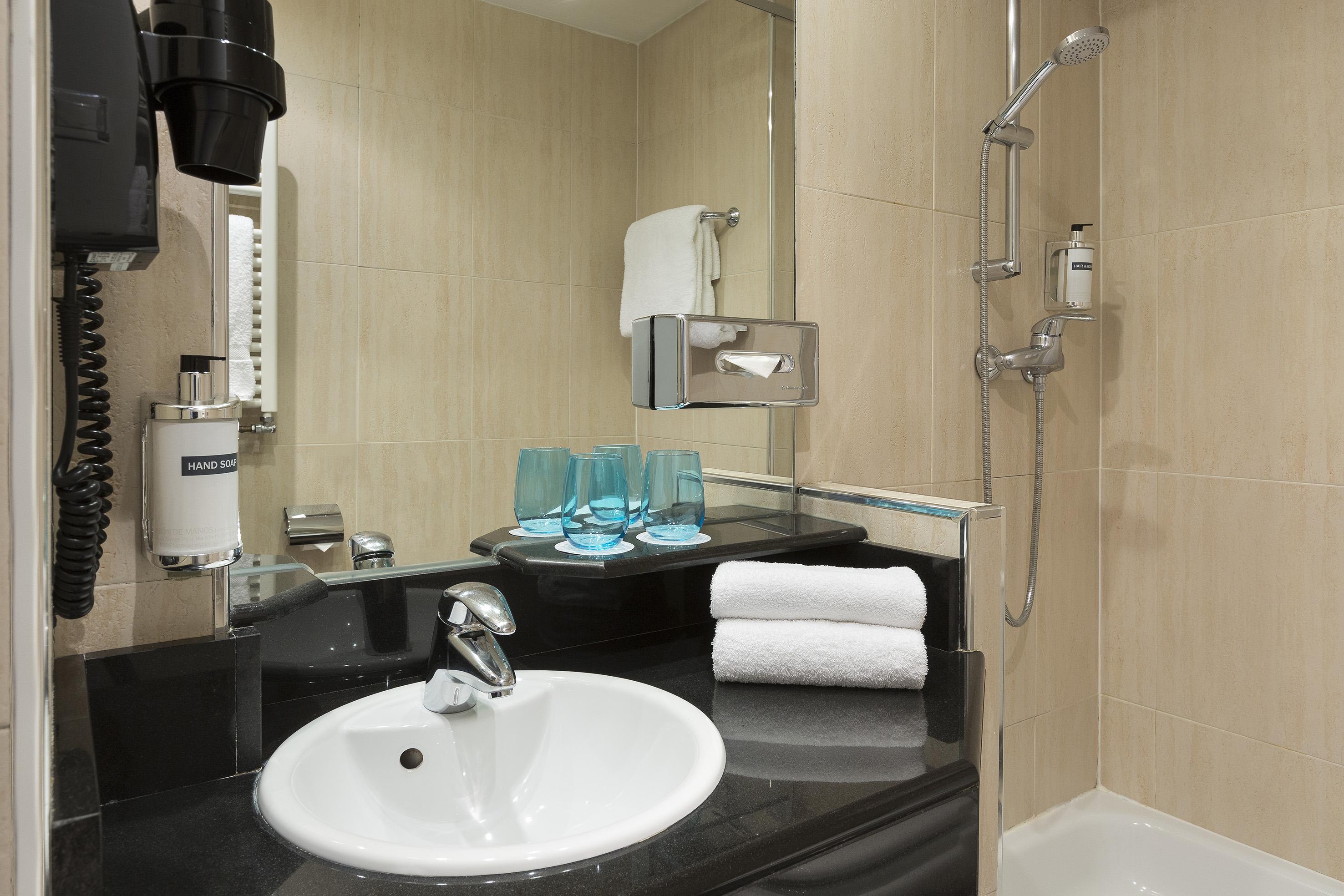 Opera Managed By Melia 4*