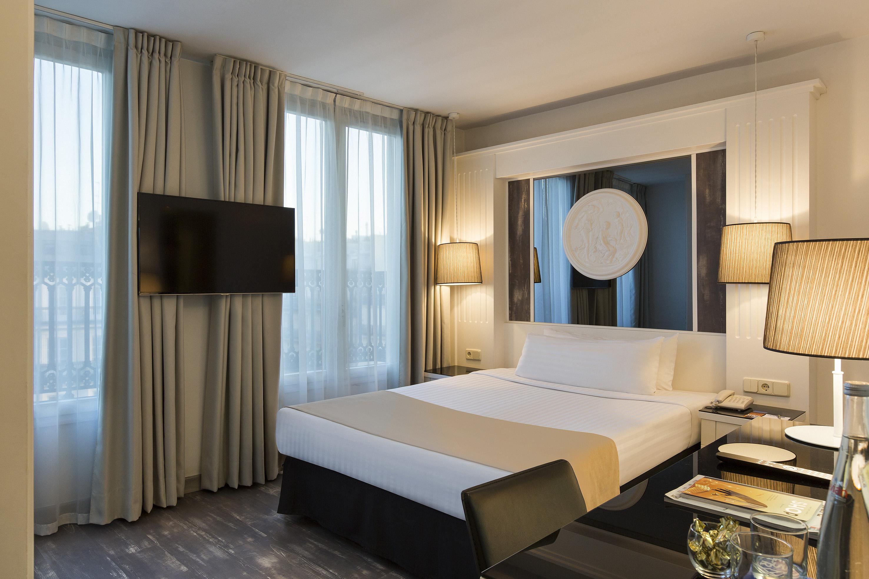 Opera Managed By Melia Hotel 4*