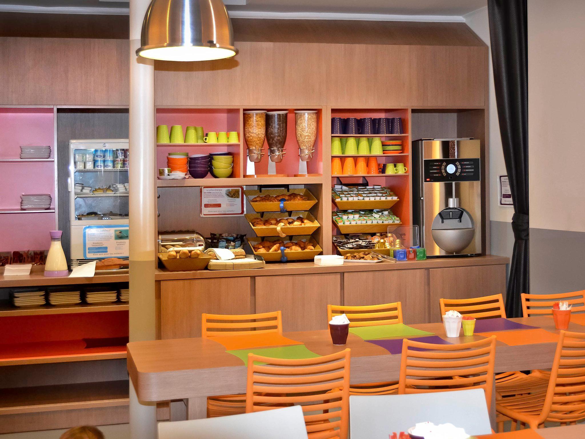 Hotel Ibis Styles Cadet Lafayette Paris