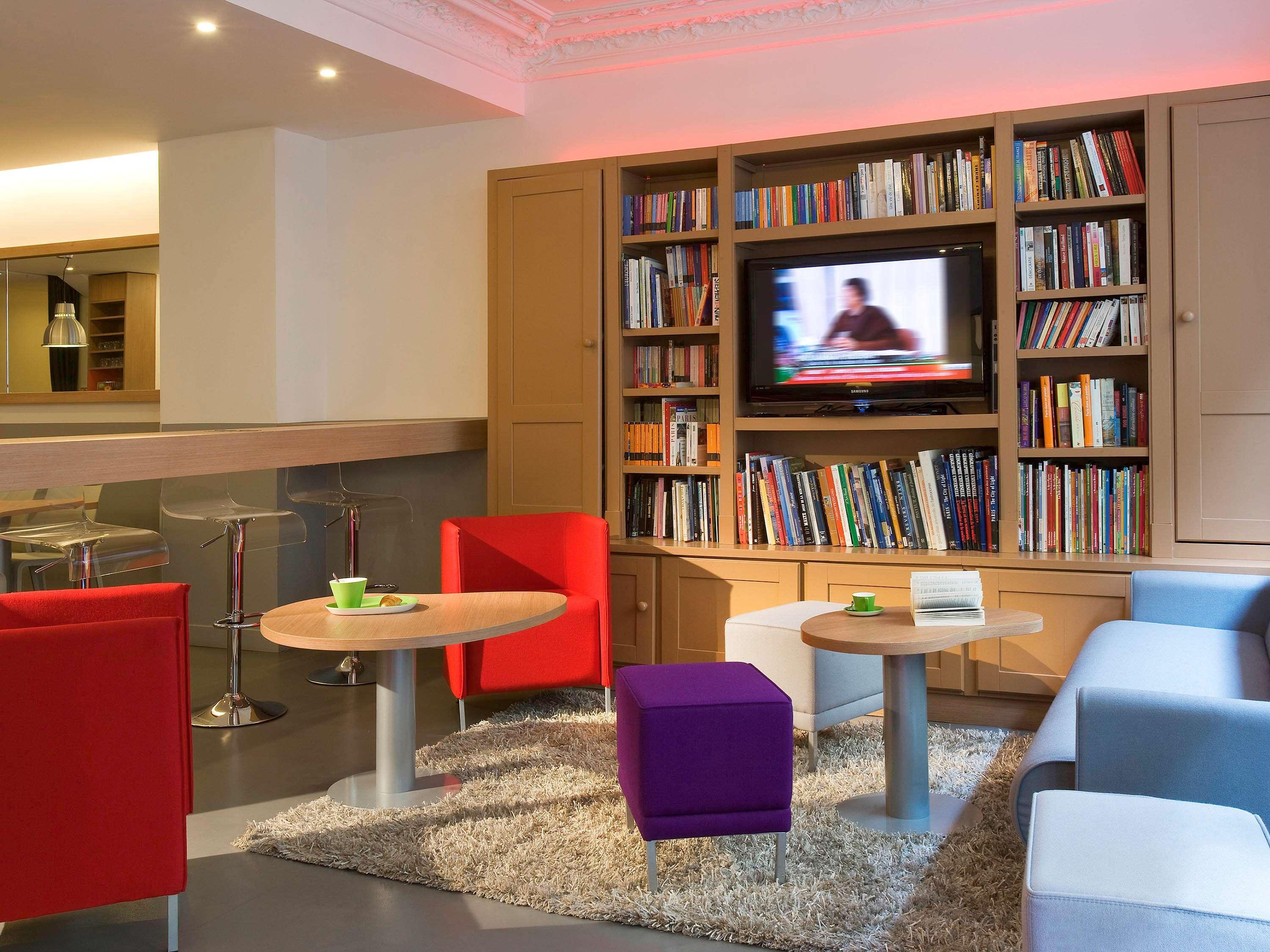 Ibis Styles Cadet Lafayette Hotel Paris