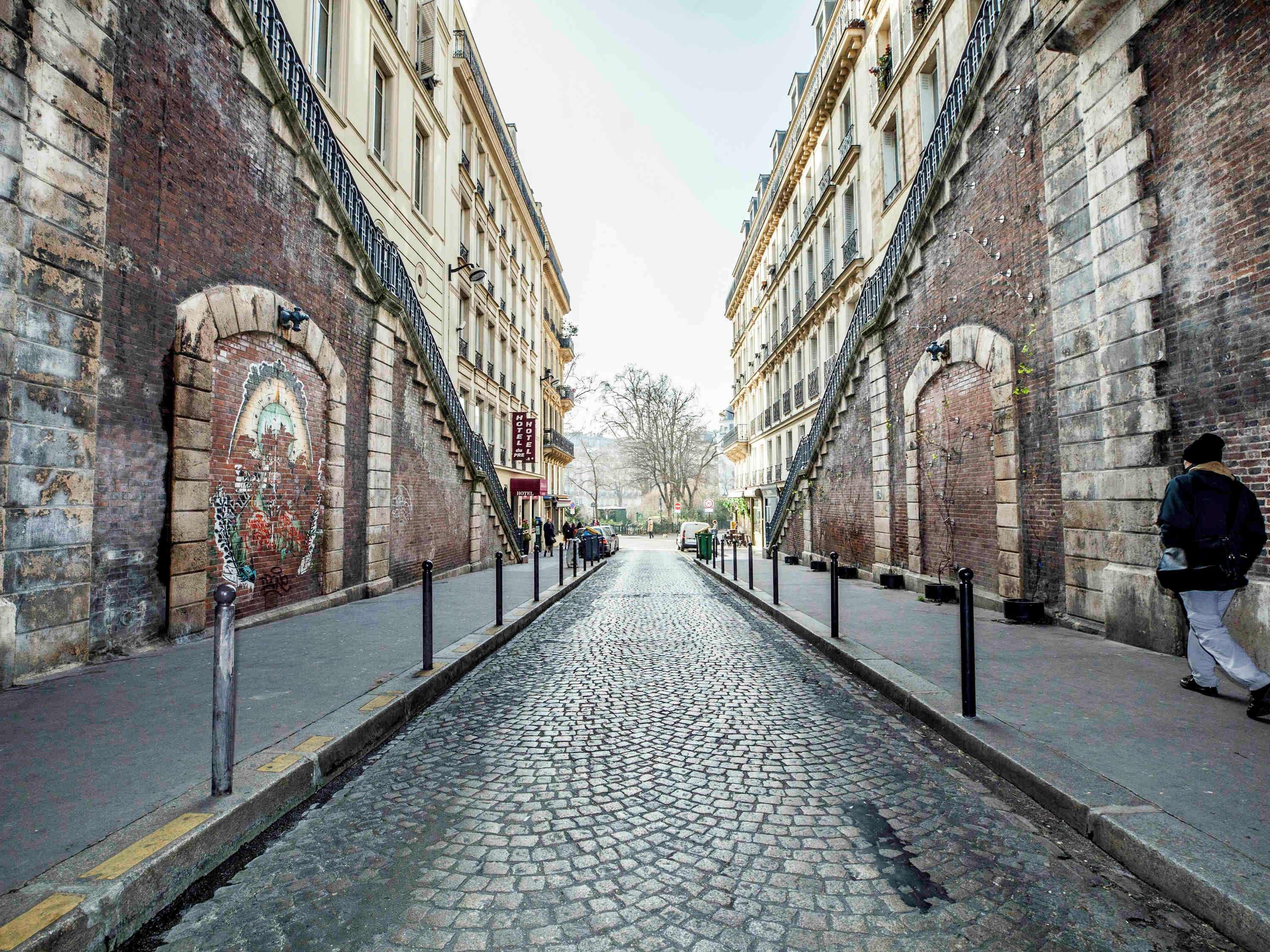 Hotel Ibis Styles Cadet Lafayette Paris