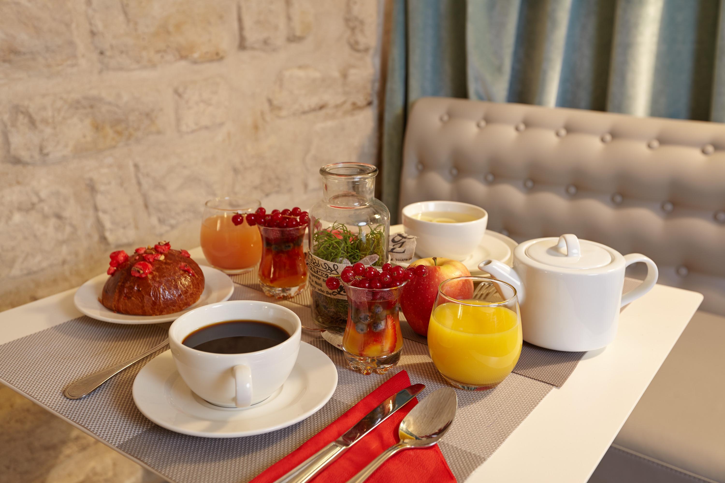 Saint Martin Bastille Hotel