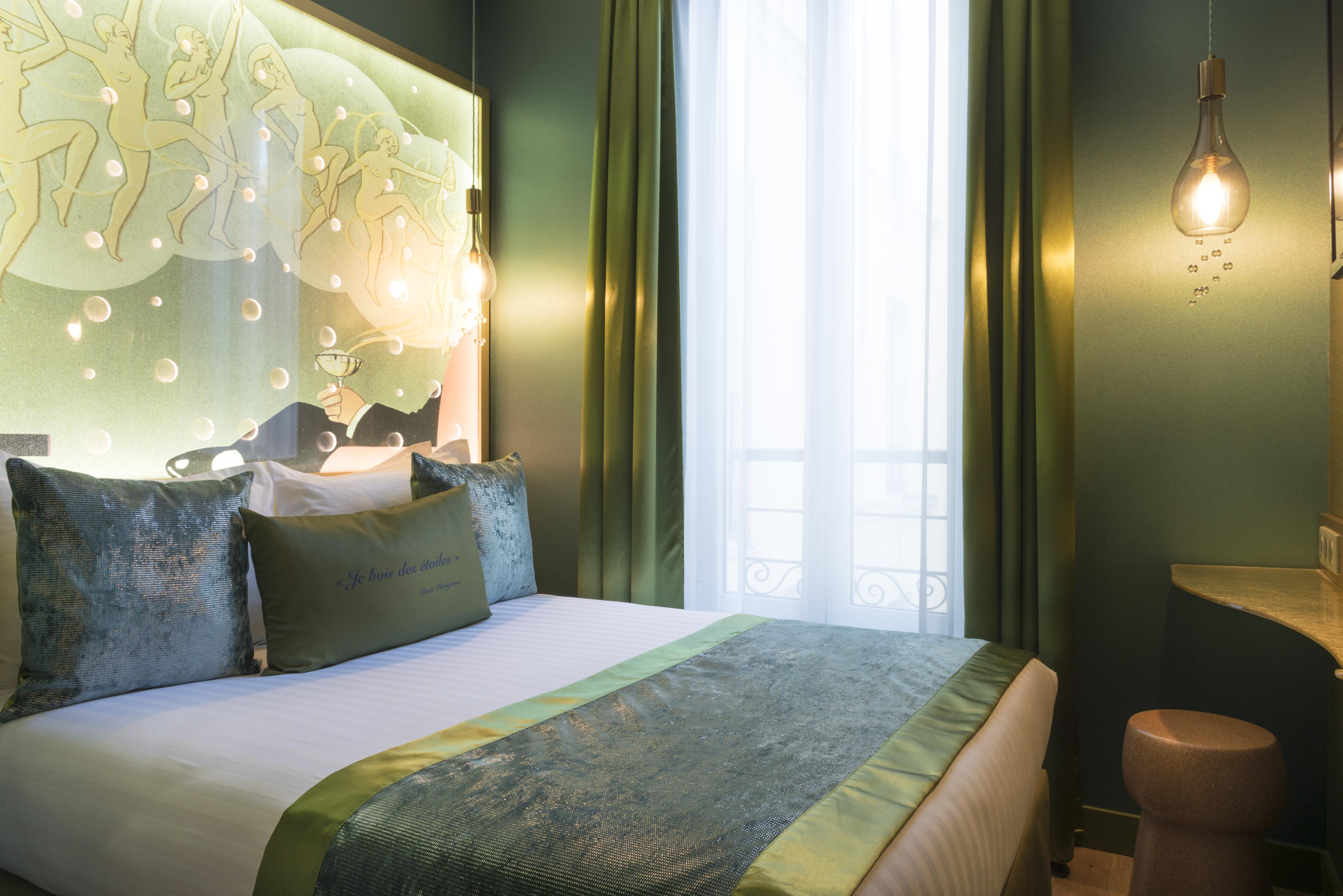 Hotel Les Bulles De Paris