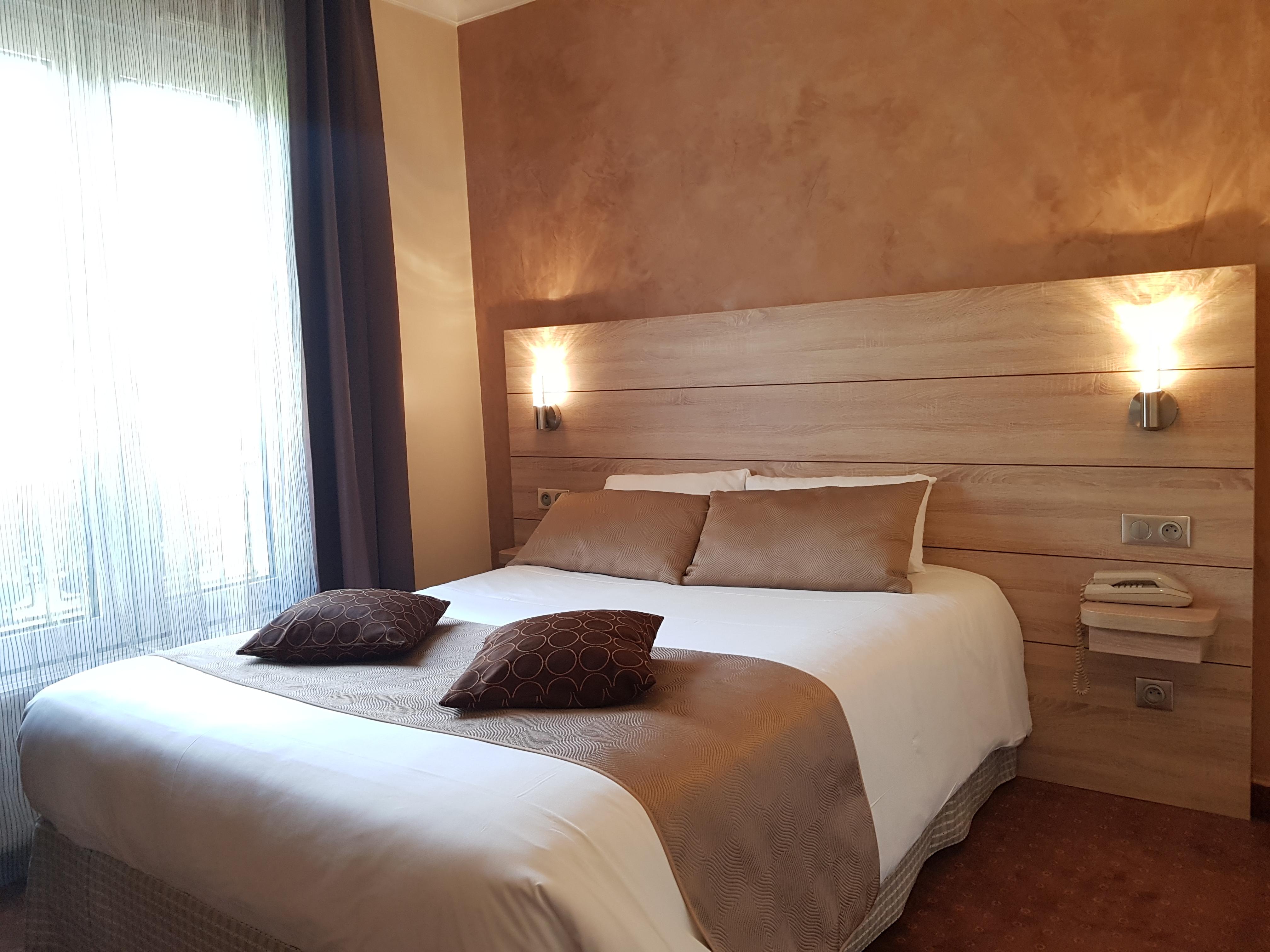Hotel Champerret Elysées 3*