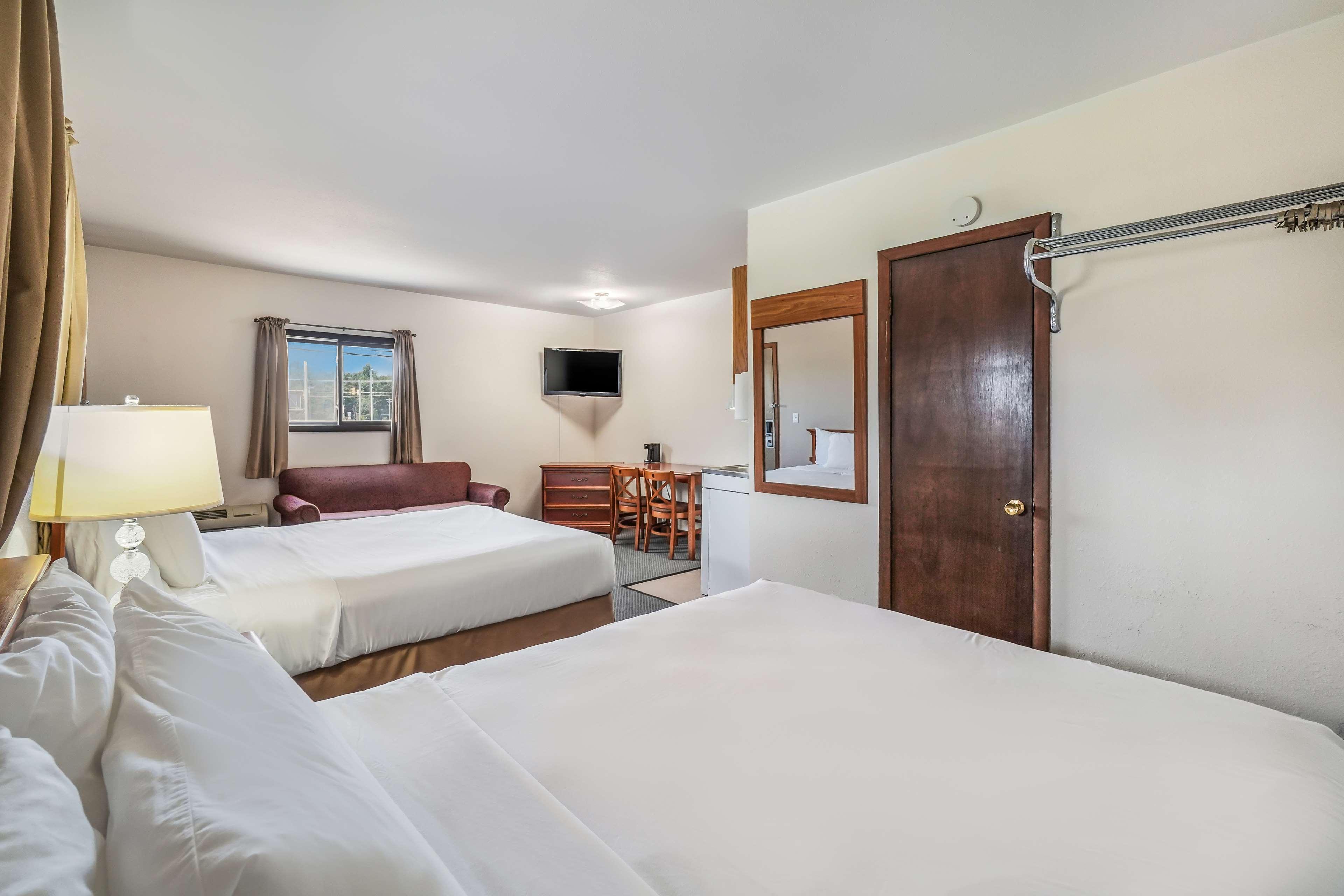 Ibis Tour Eiffel Cambronne 15eme Hotel 3*