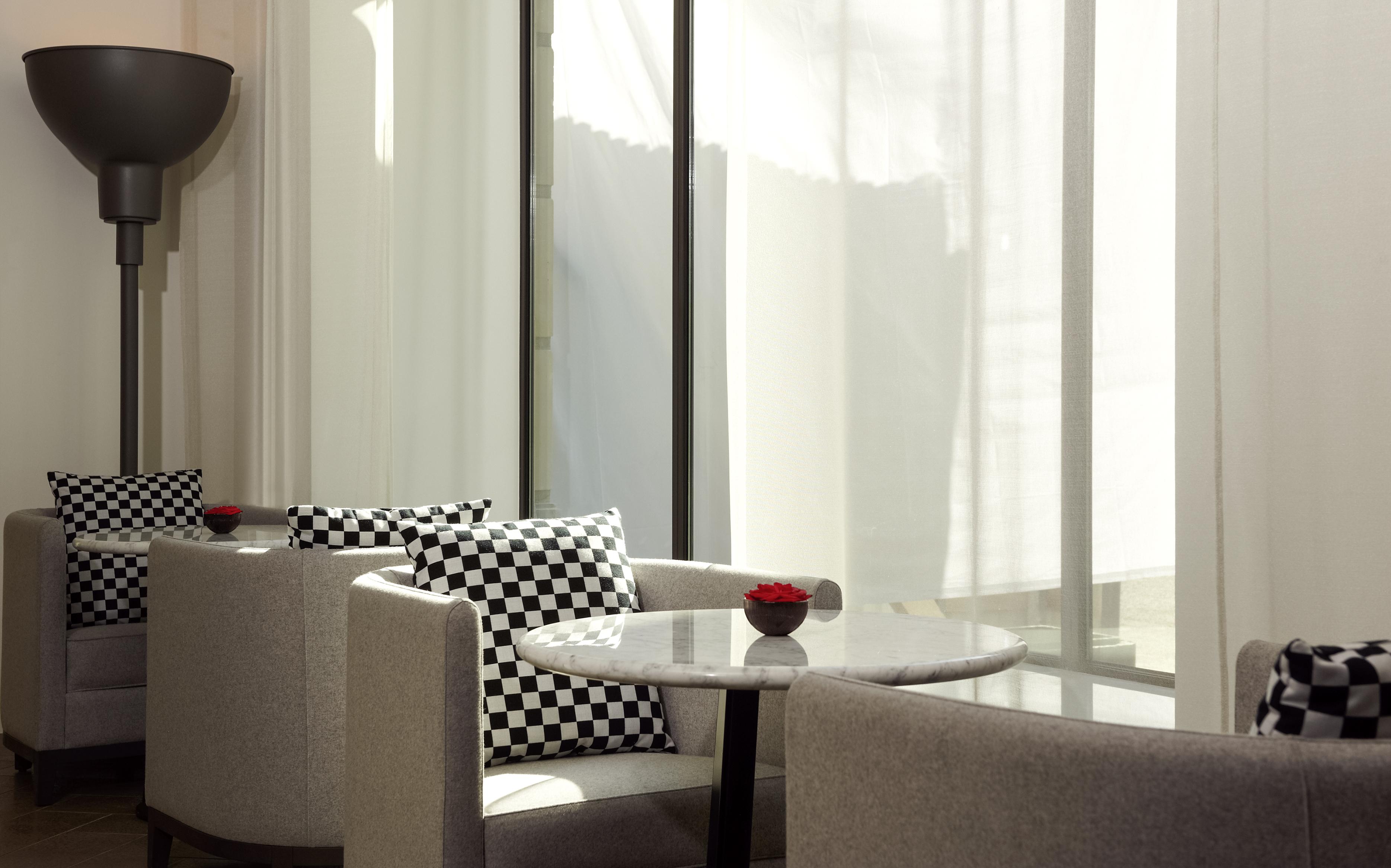 Sofitel Arc De Triomphe Hotel 5*