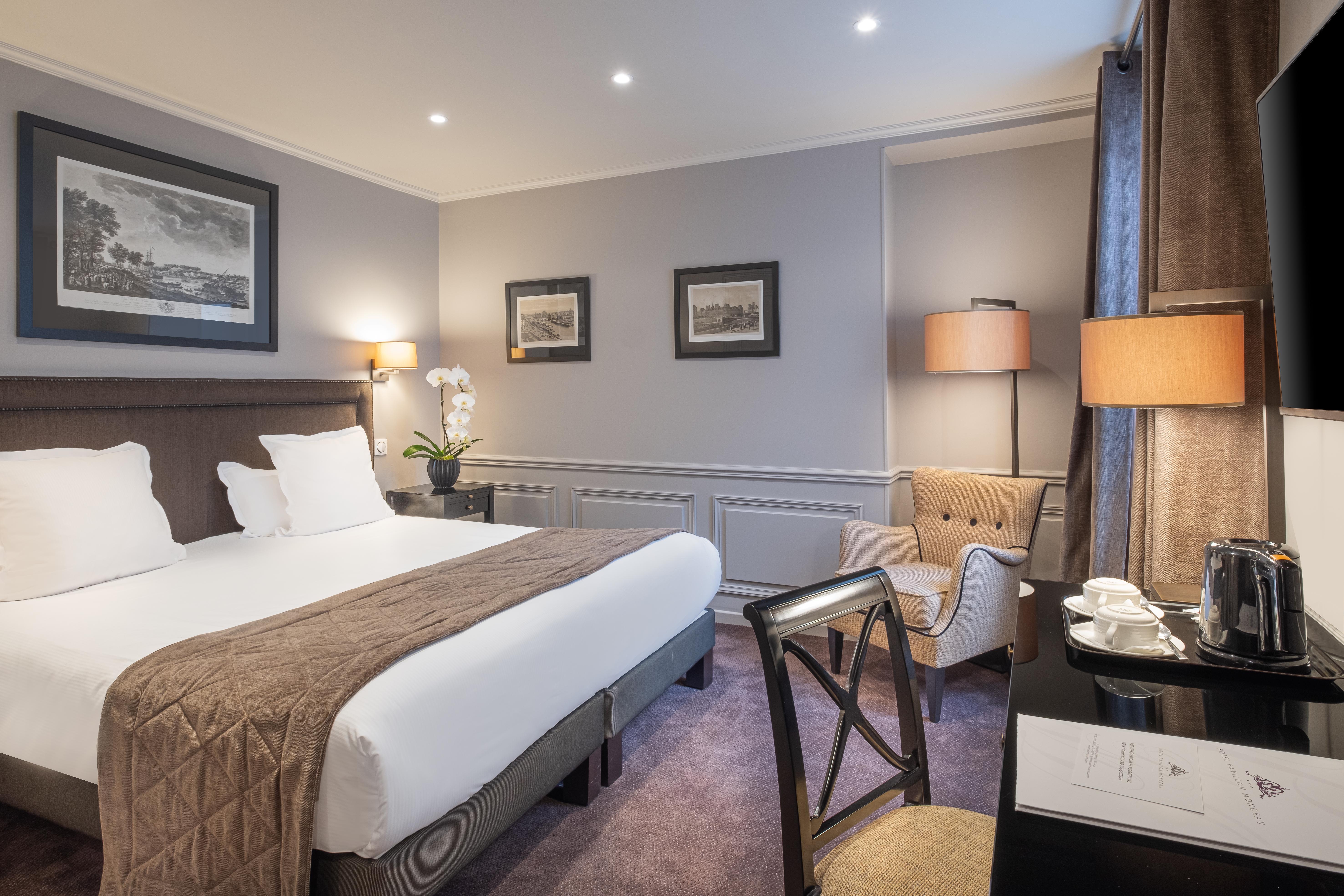 Hotel Pavillon Monceau 3*