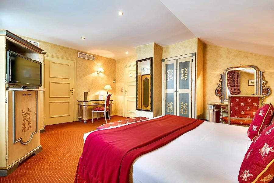 Beaumarchais Hotel