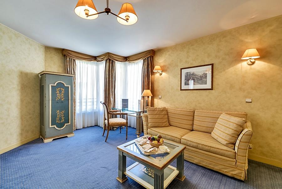 Beaumarchais Hotel