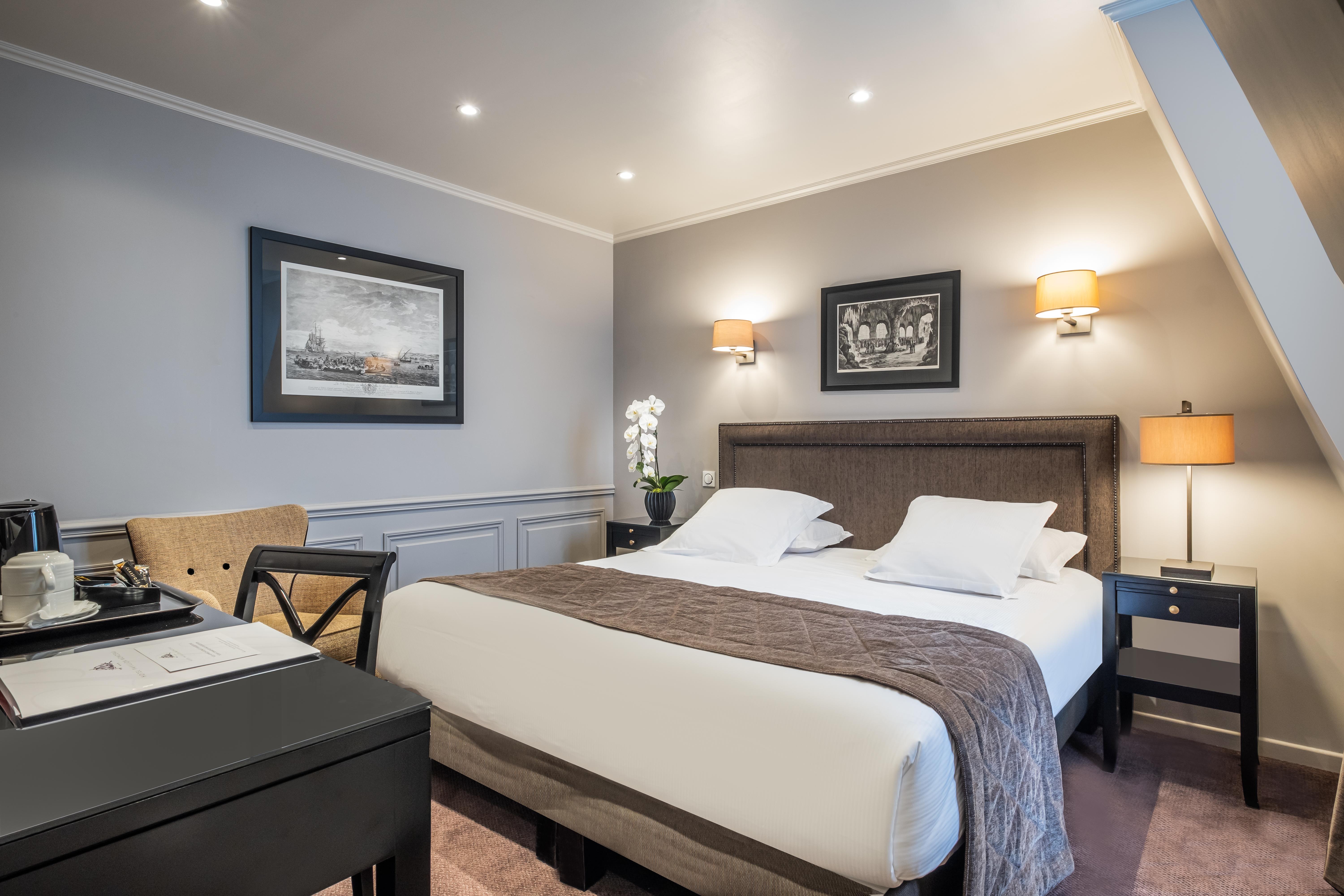 Pavillon Monceau Hotel 3*