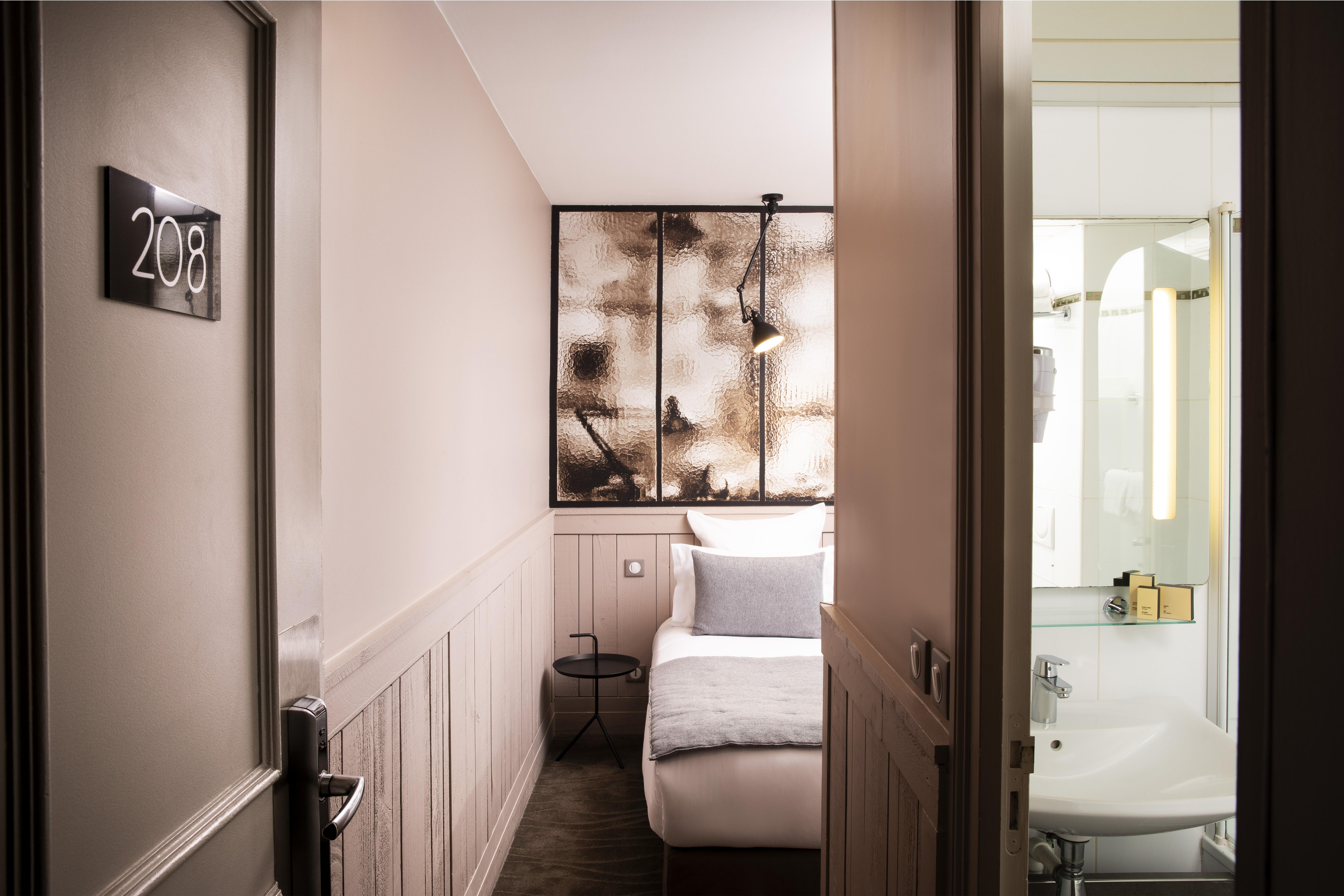 Hélios Opéra Hotel 4*