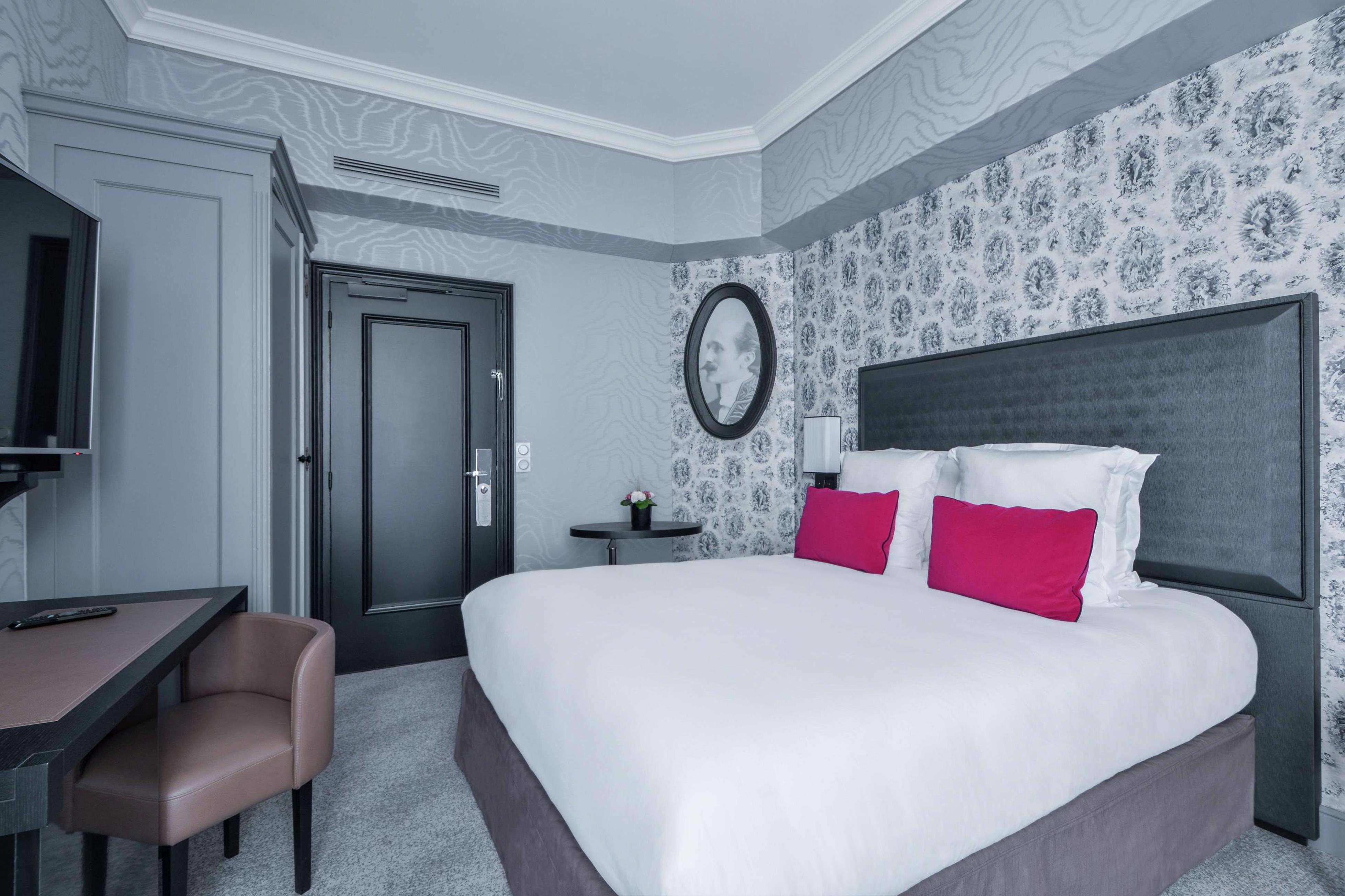 Maison Astor Paris, Curio Collection By Hilton 4* Paris