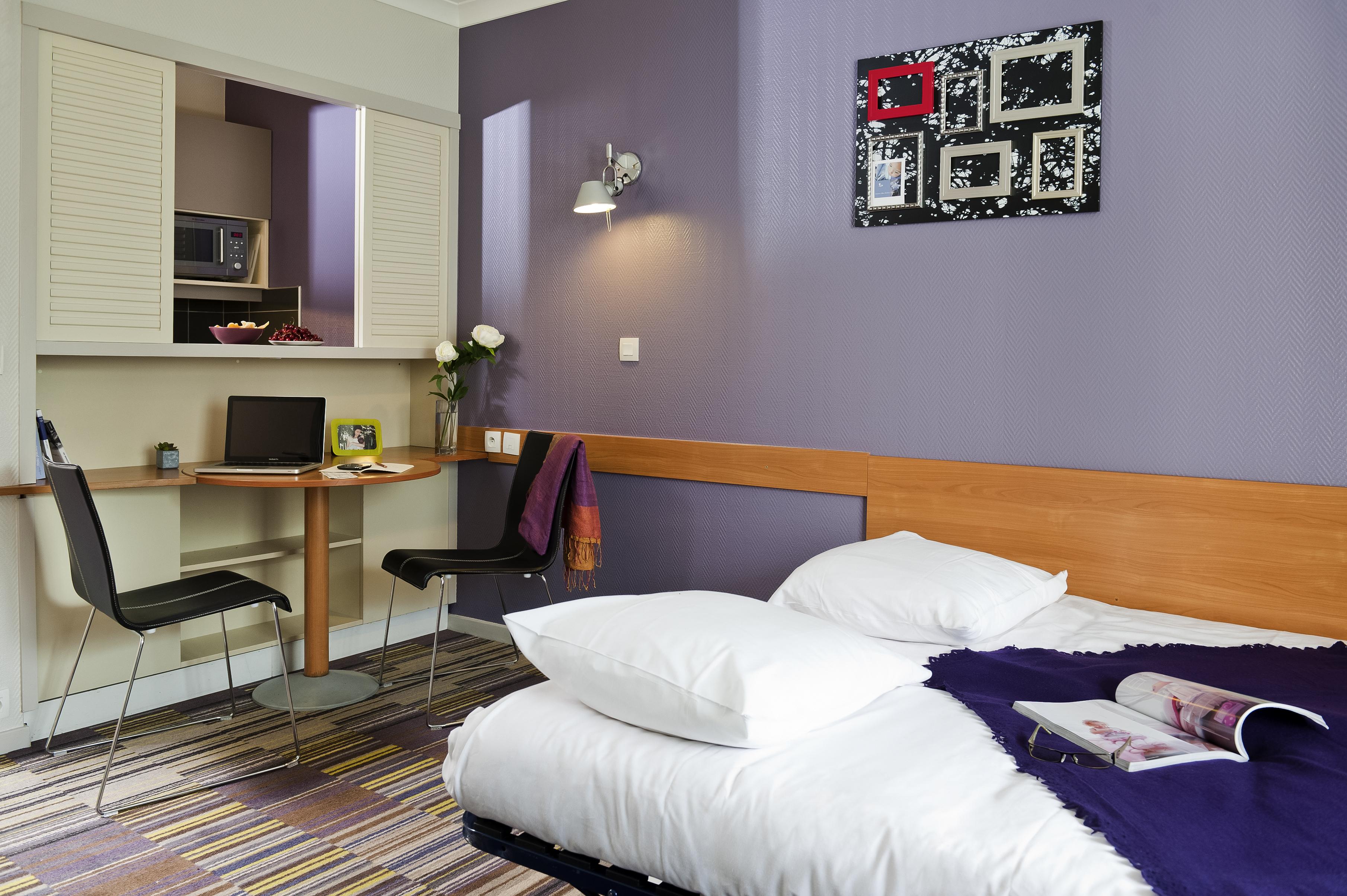 Adagio Buttes Chaumont Aparthotel 3*