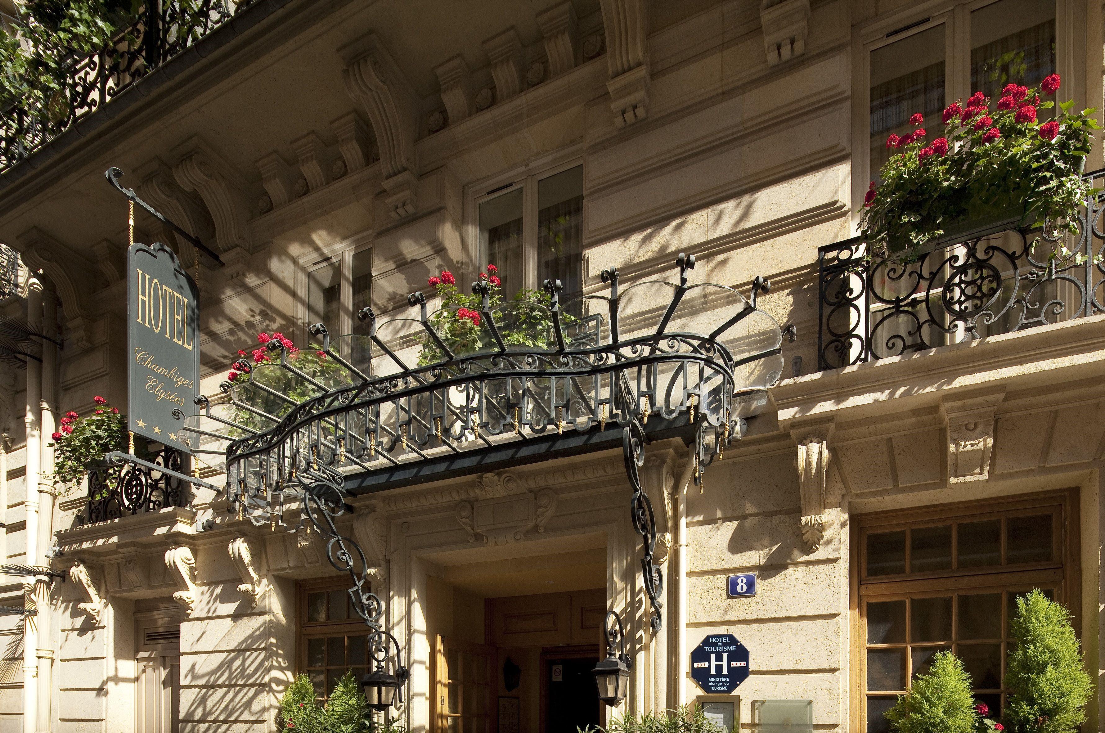 Chambiges Elysees Hotel 4*