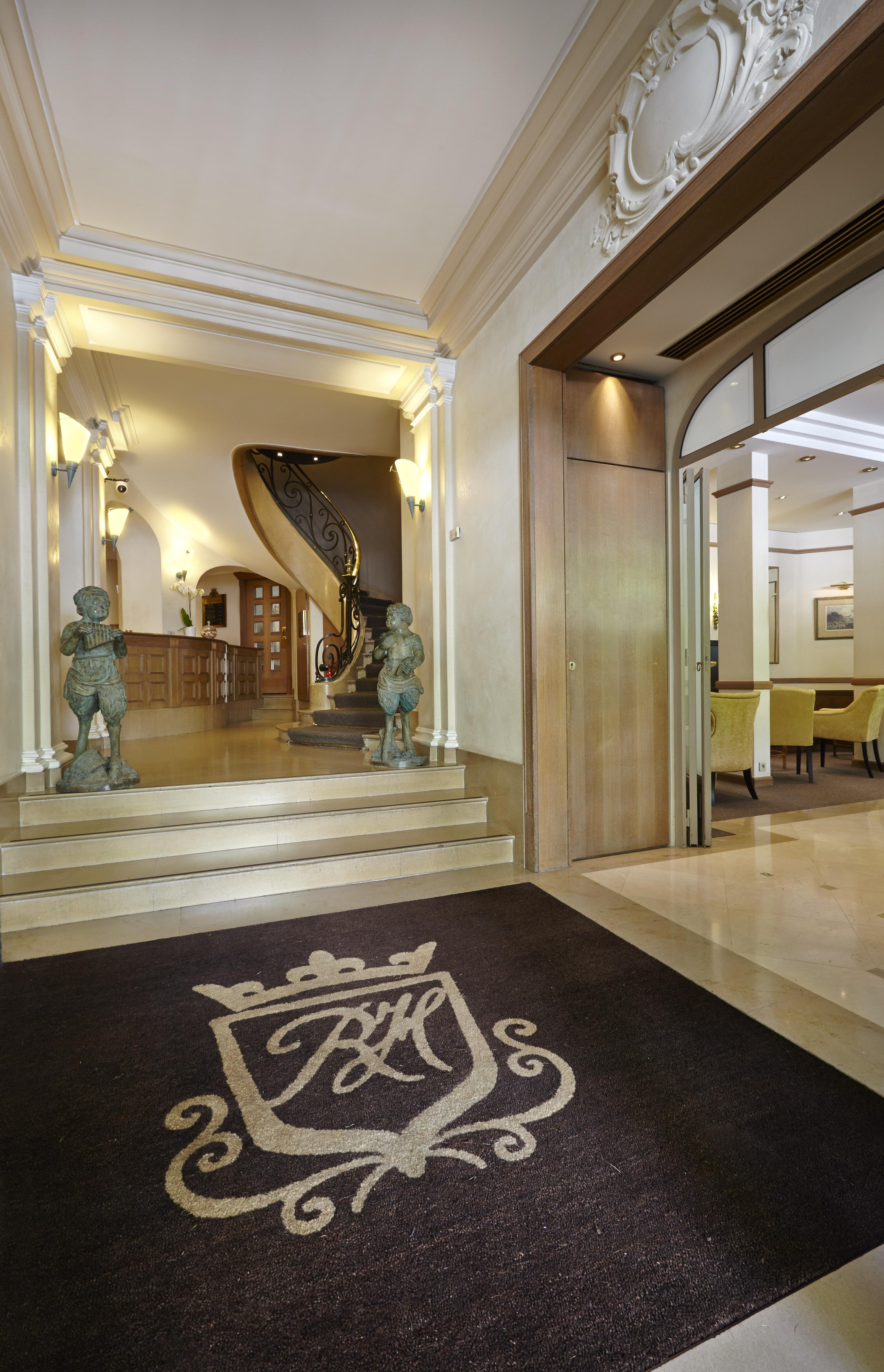 Royal Champs Elysees Hotel 4*